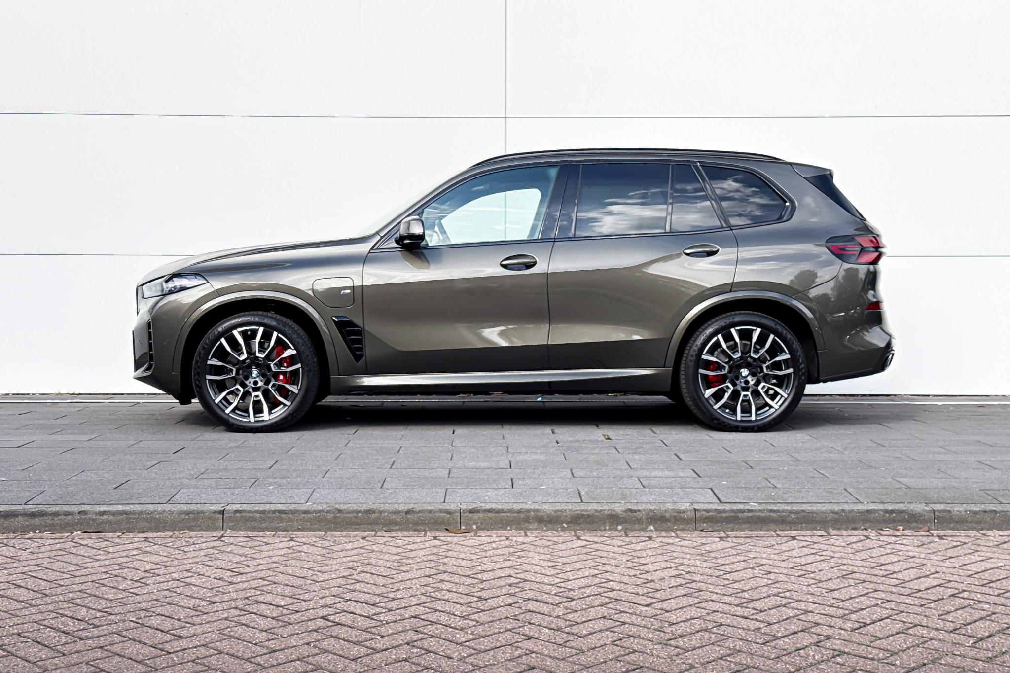 Foto van BMW X5 Xdrive50e