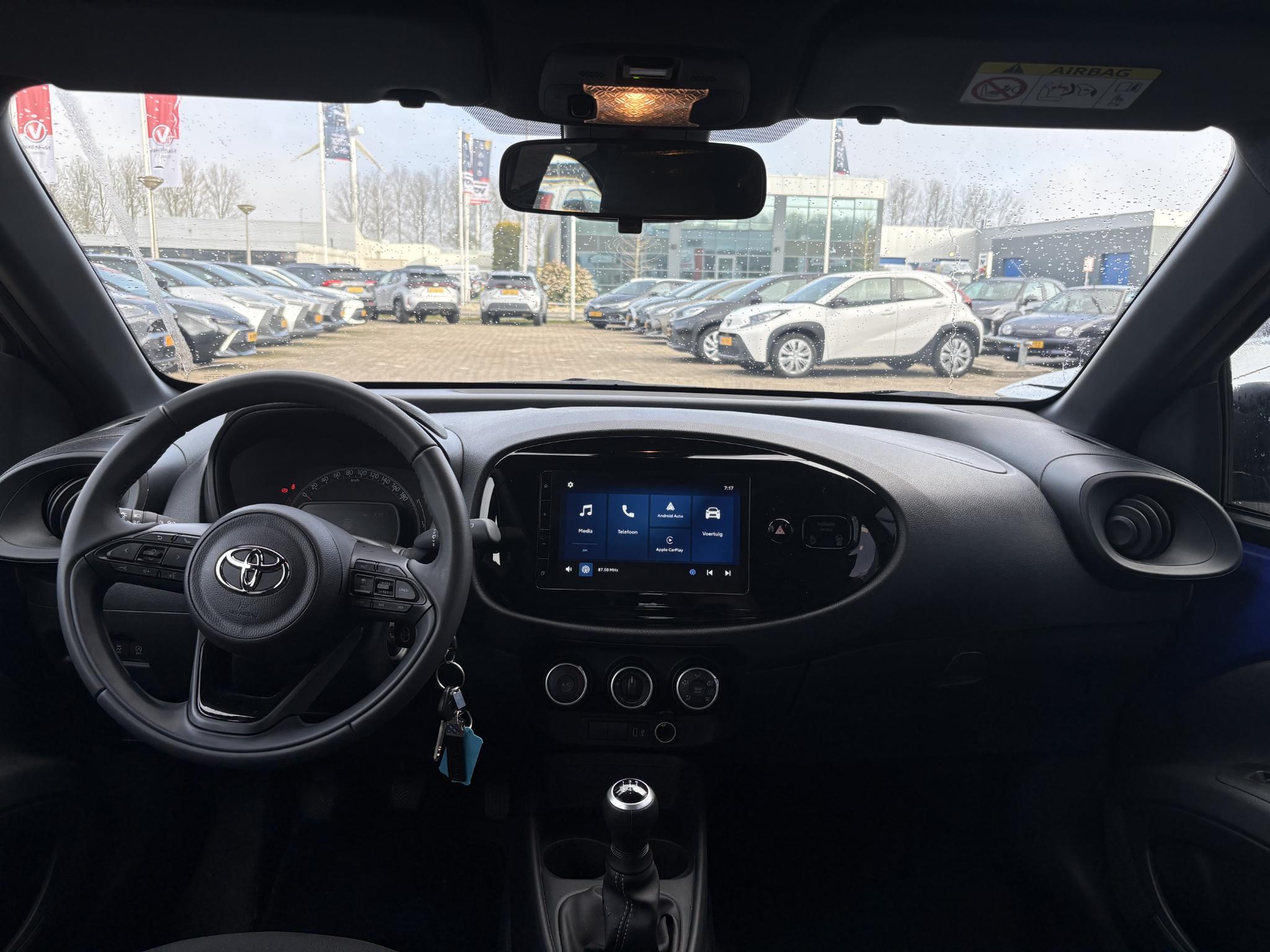Foto van Toyota Aygo X