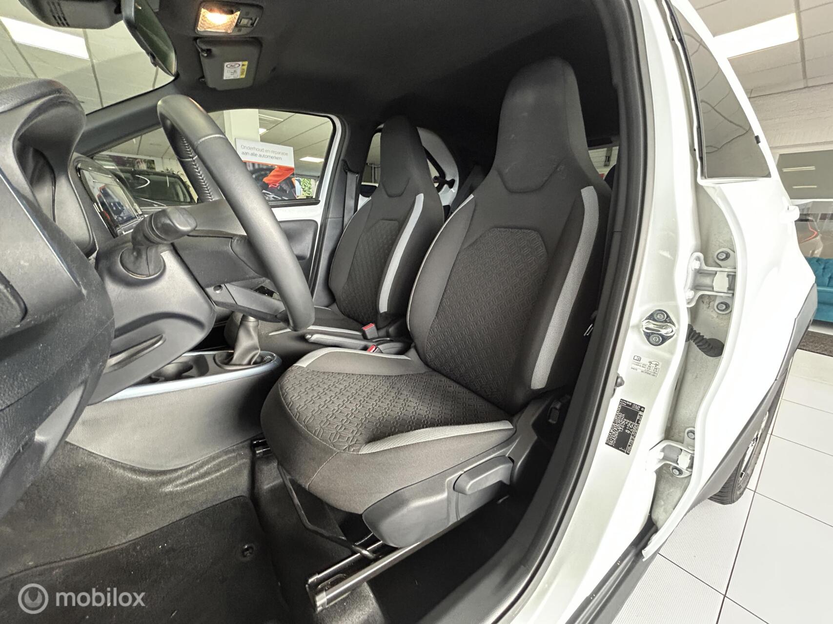 Foto van Toyota Toyota Aygo X