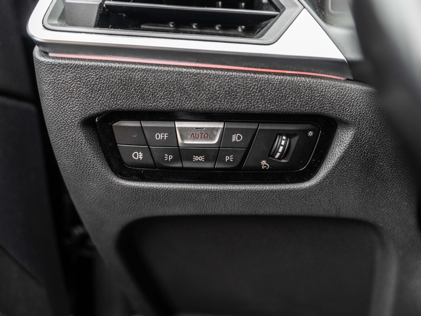 Foto van BMW 330e xDrive