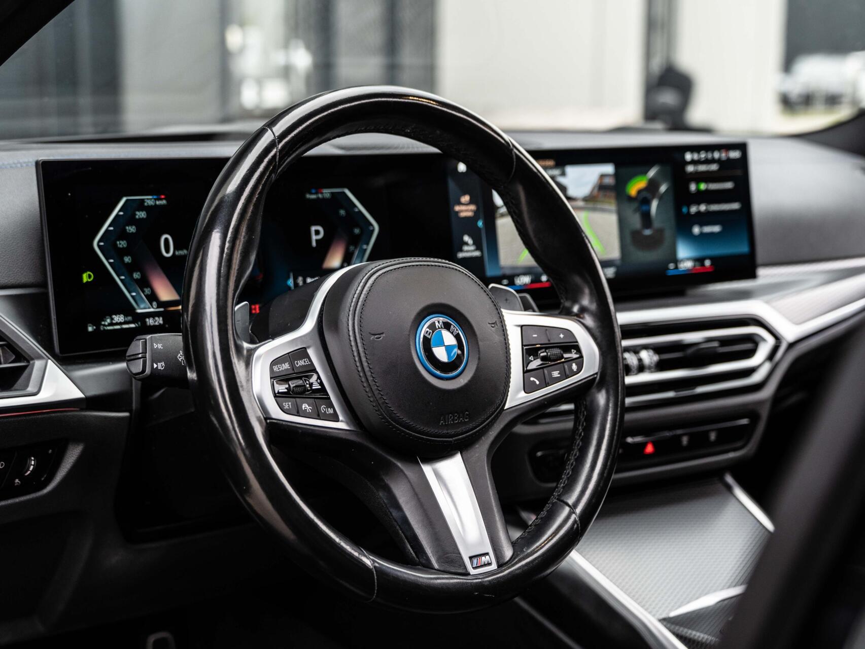Foto van BMW 330e xDrive
