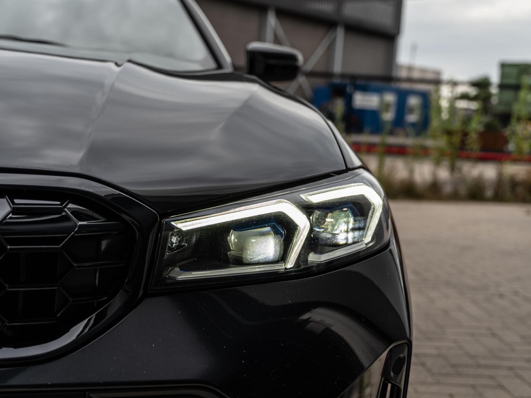 Foto van BMW 330e xDrive
