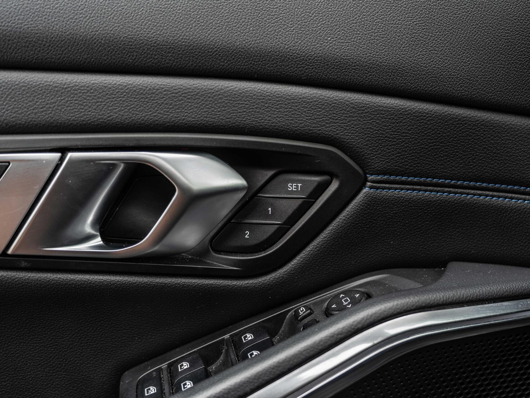 Foto van BMW 330e xDrive