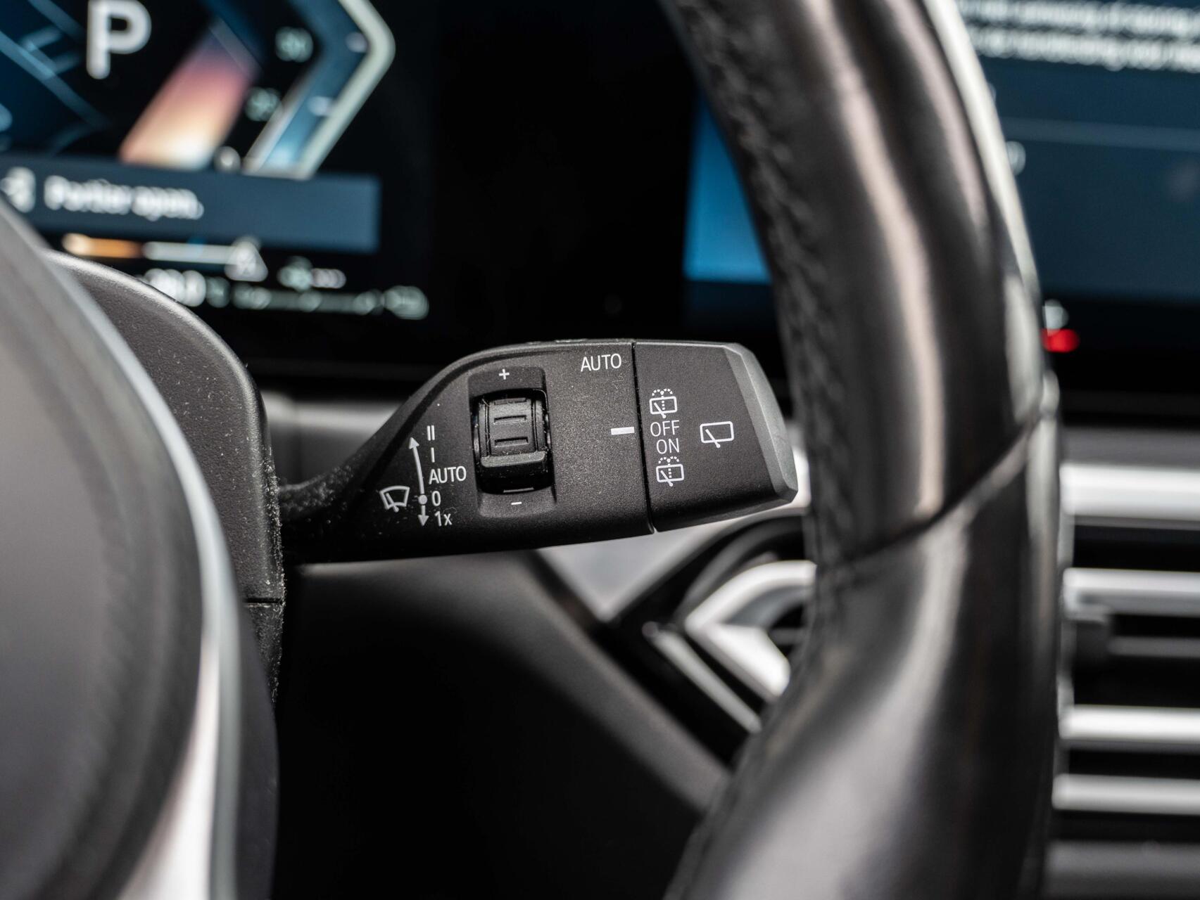 Foto van BMW 330e xDrive