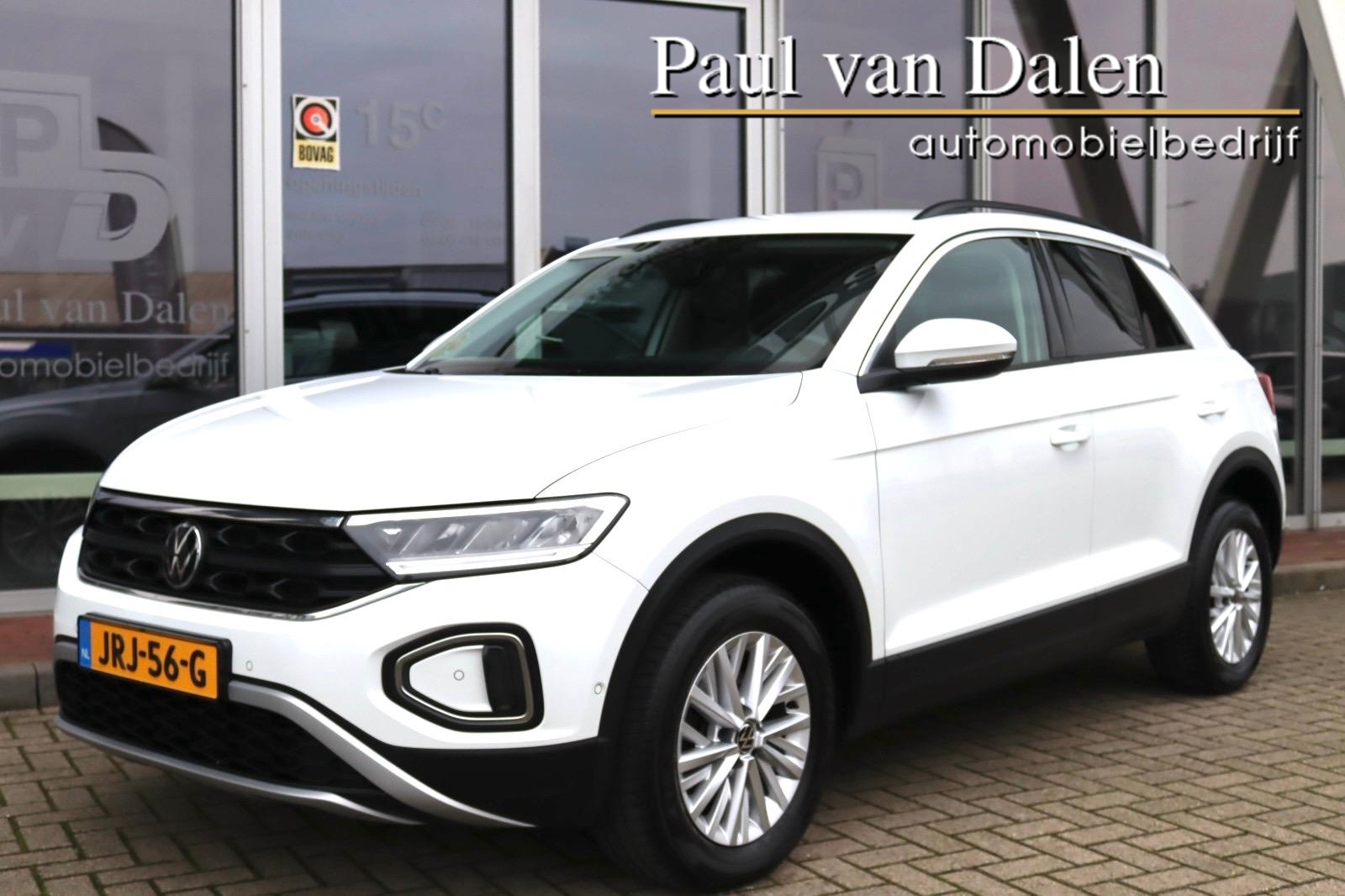 Volkswagen T-roc 1.5TSI 150PK AUTOMAAT LIFE BUSINESS Navi Carplay | Adapt.Cruise | Led | Dab | 16 Inch Lm | 2022 - voorkant