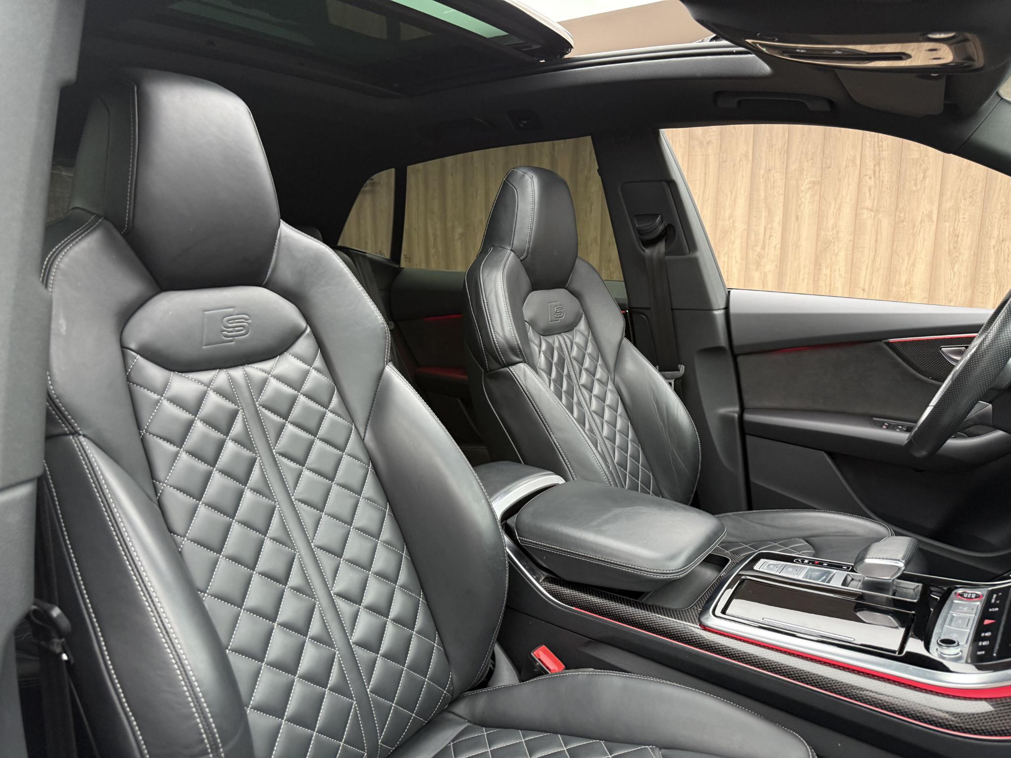 Foto van Audi Sq8
