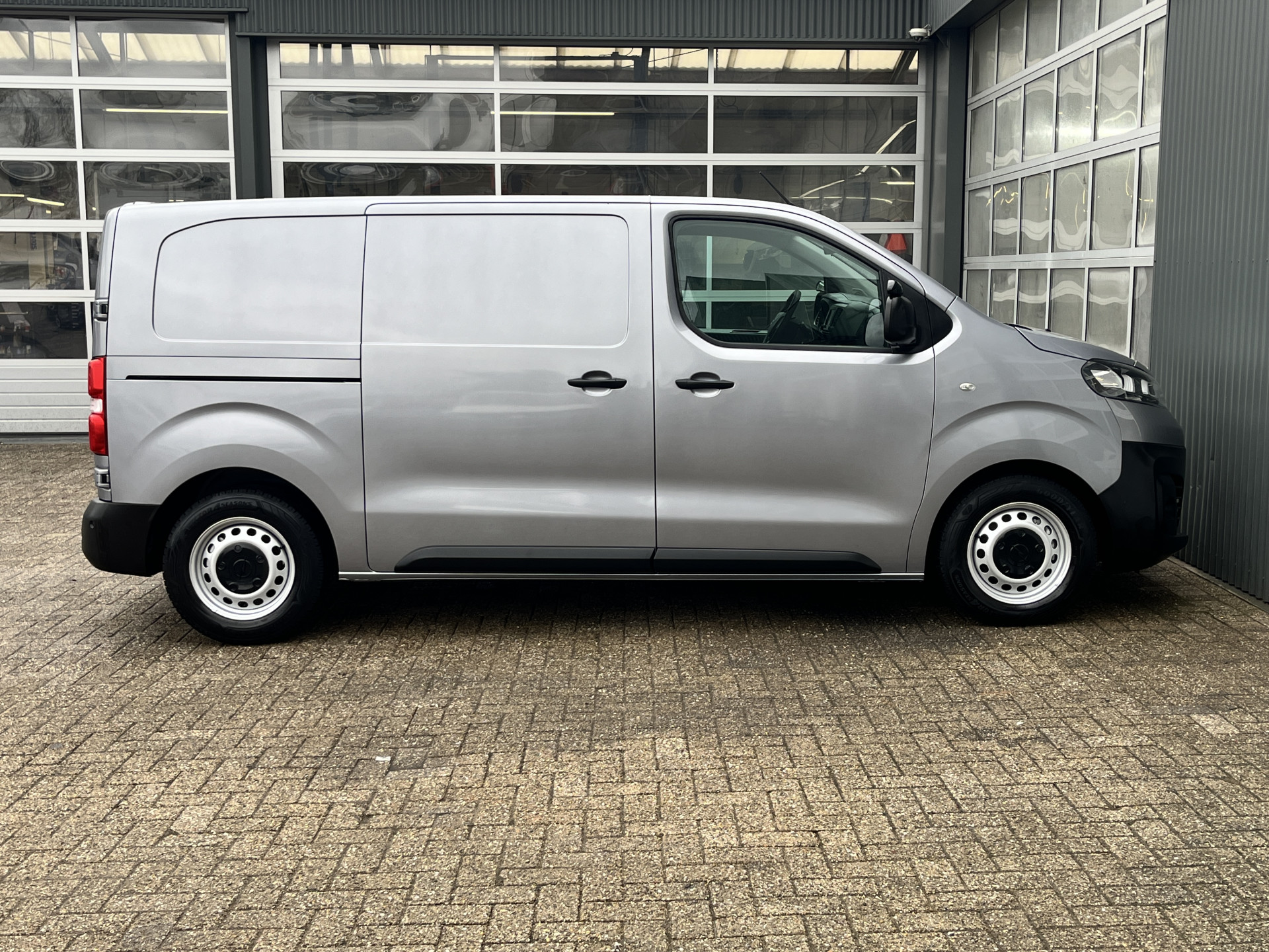 Foto van Opel Vivaro