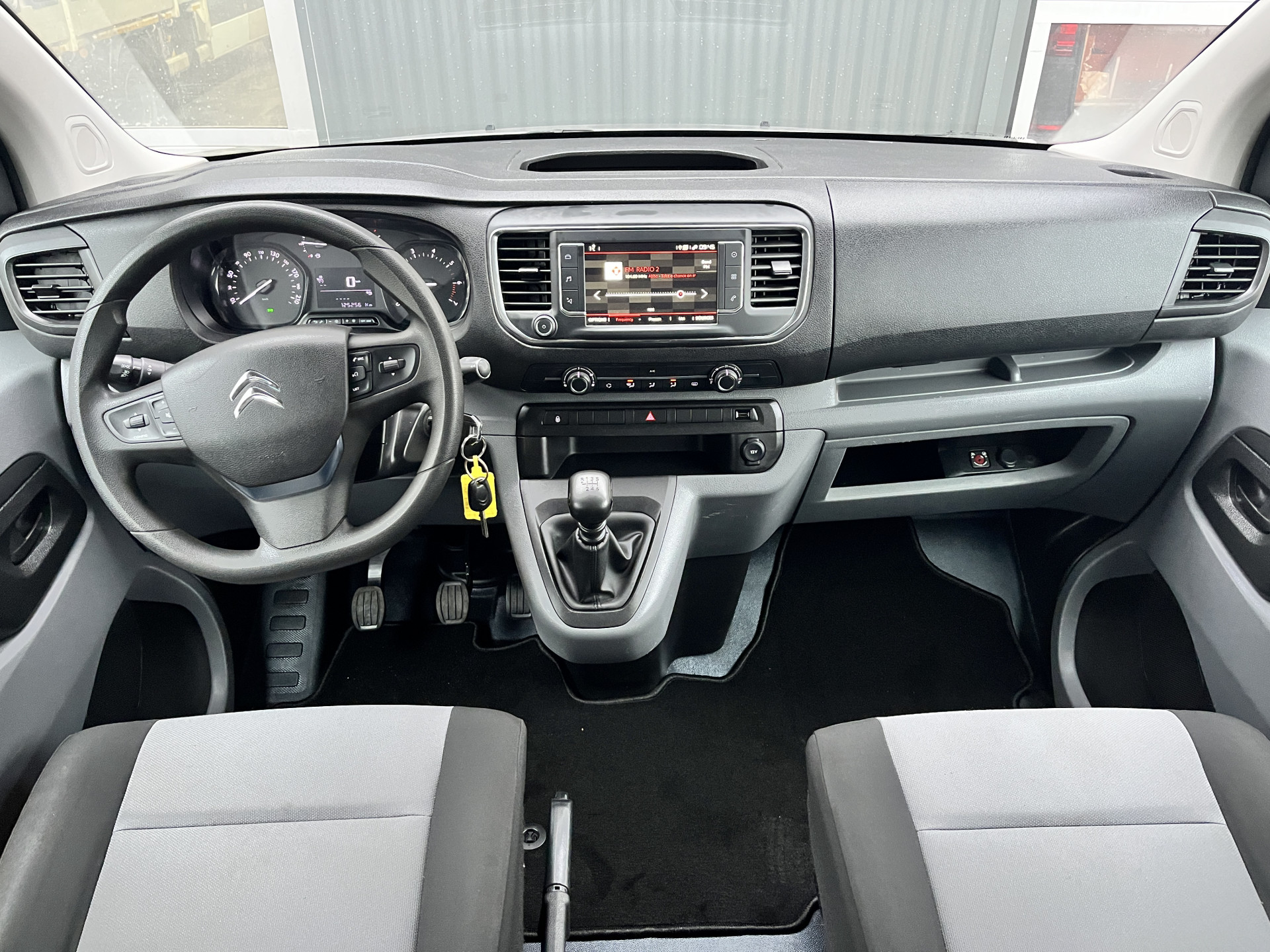Foto van Citroen Jumpy Spacetourer