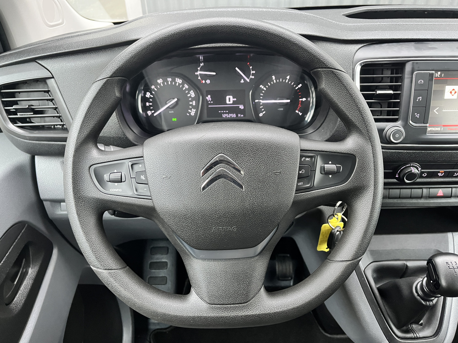 Foto van Citroen Jumpy Spacetourer