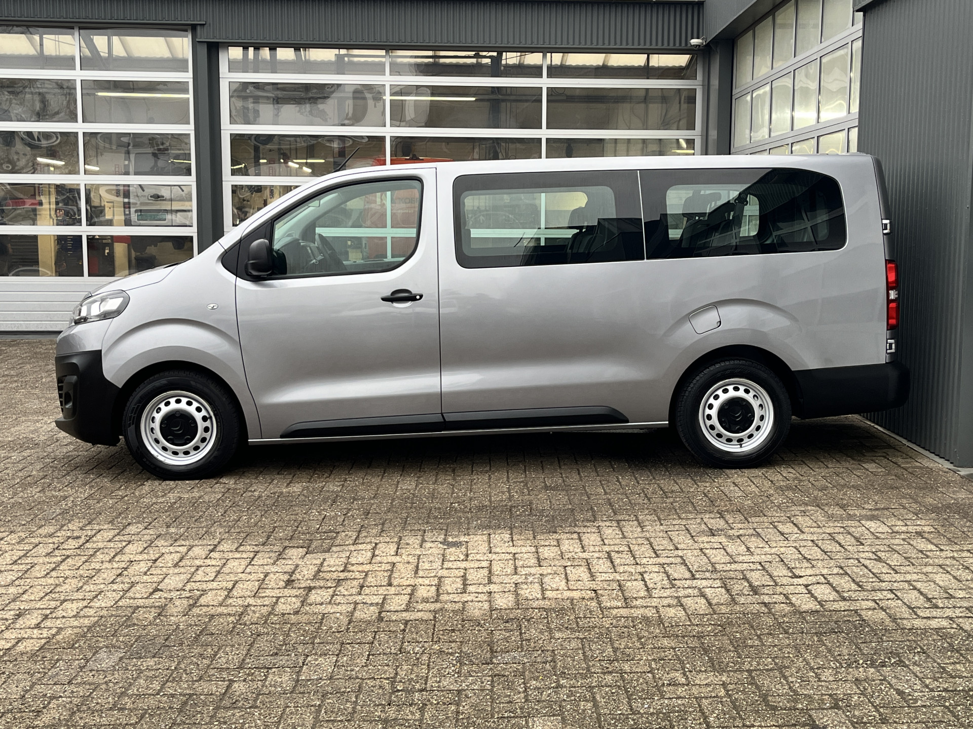 Foto van Citroen Jumpy Spacetourer
