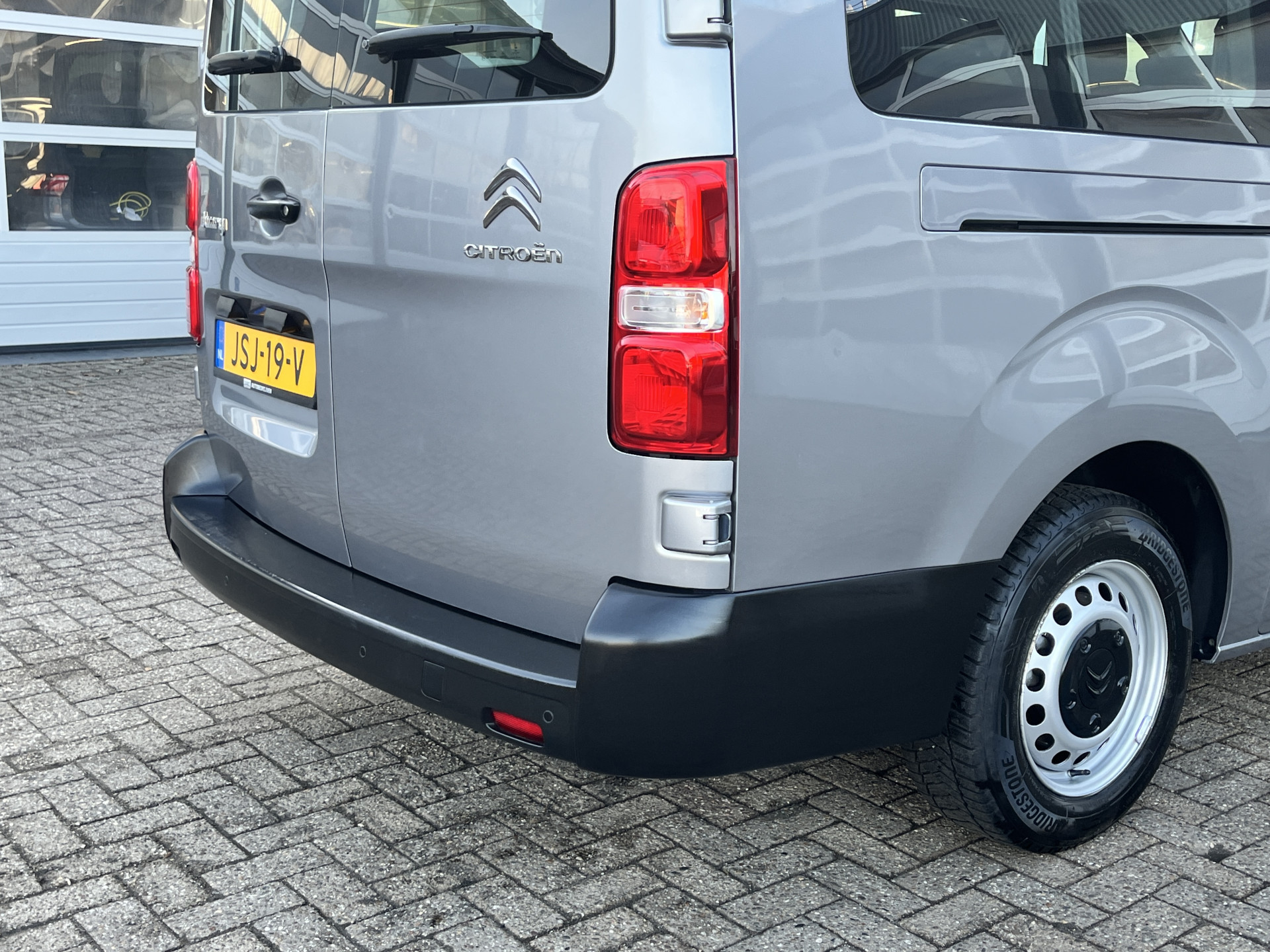 Foto van Citroen Jumpy Spacetourer