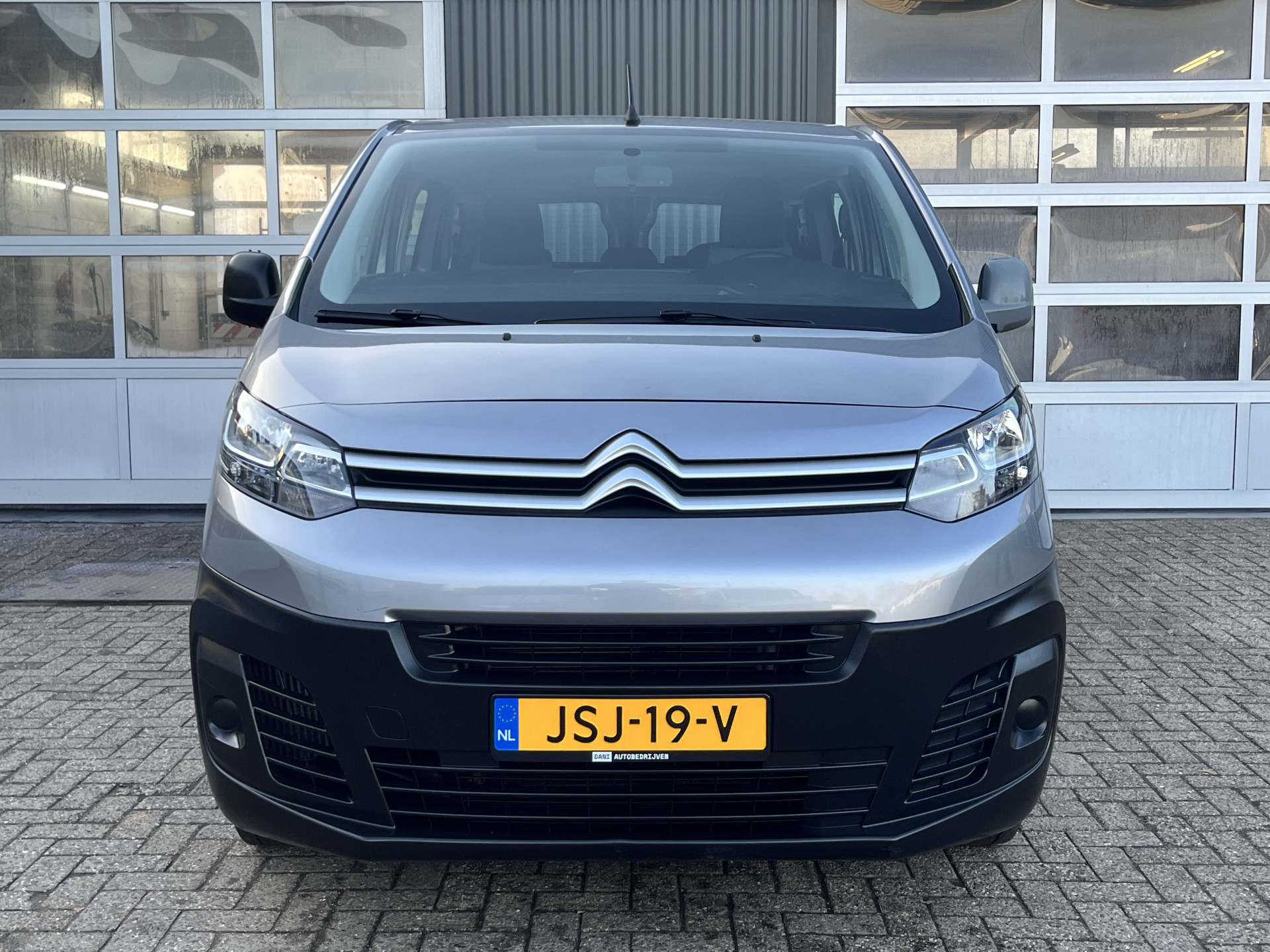 Foto van Citroen Jumpy Spacetourer