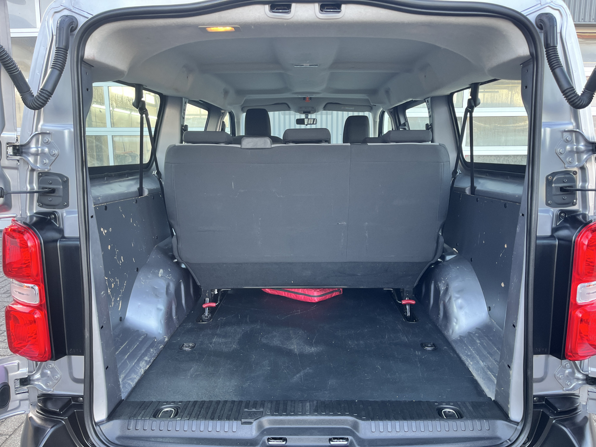 Foto van Citroen Jumpy Spacetourer