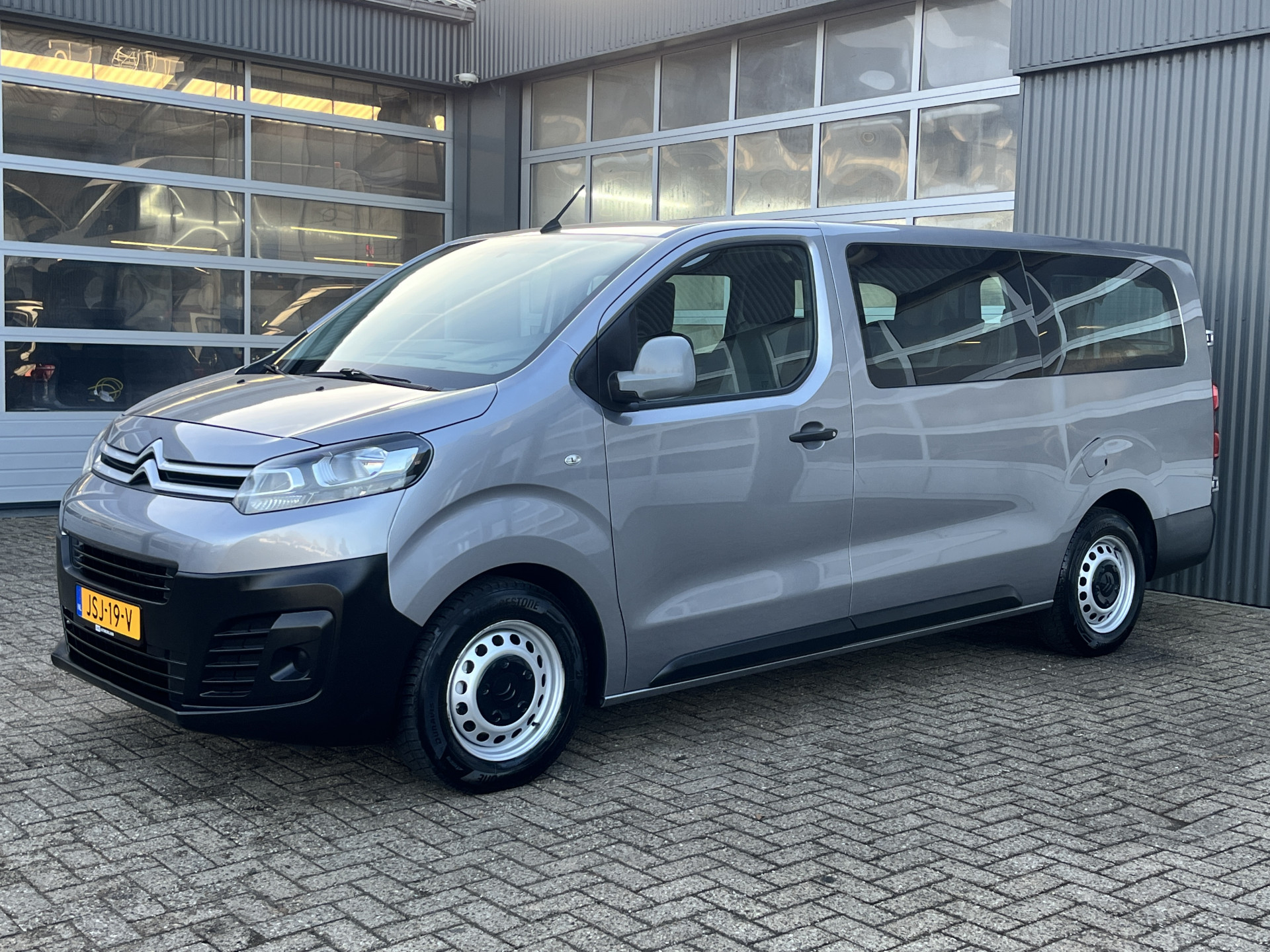 Foto van Citroen Jumpy Spacetourer