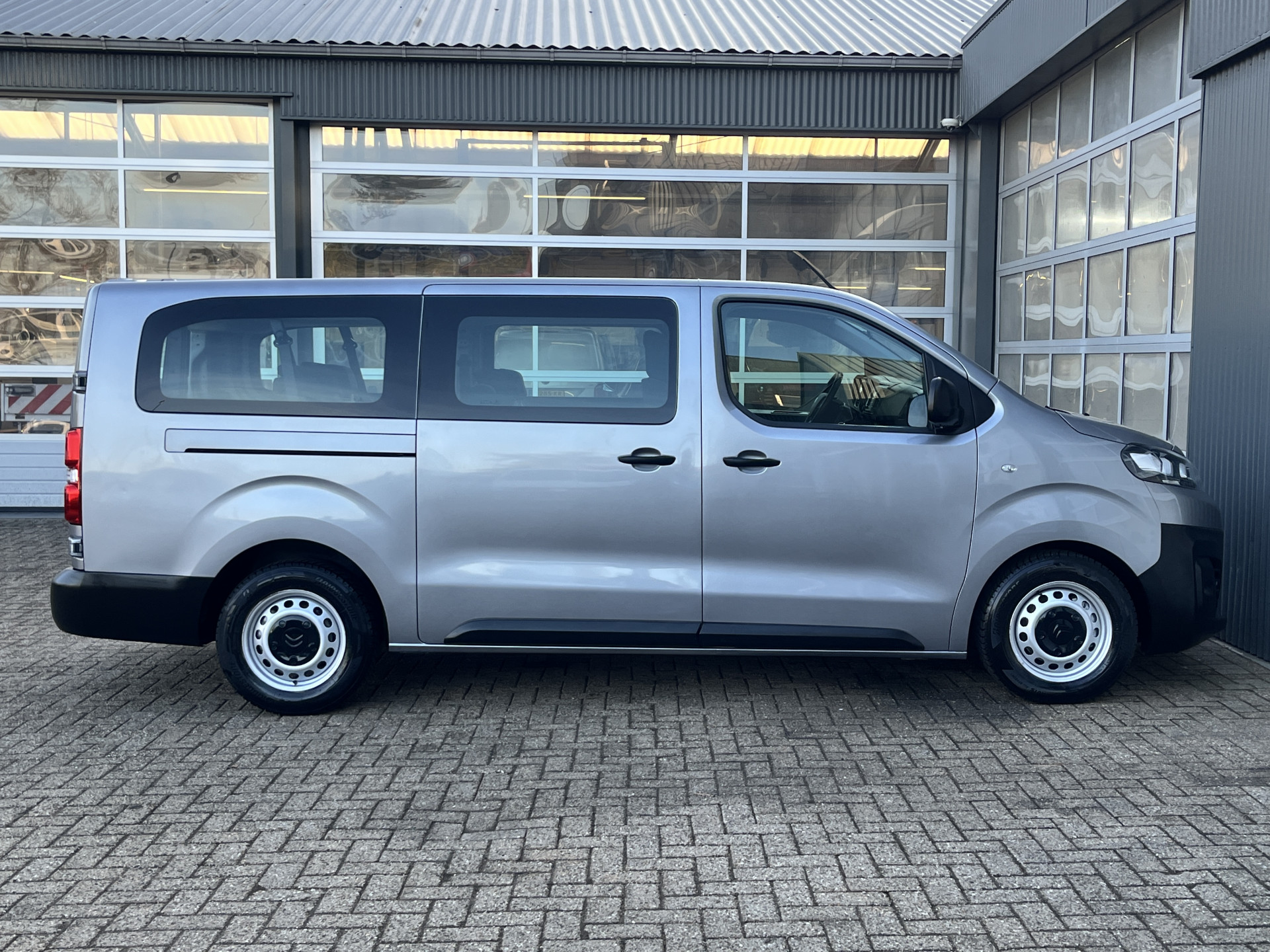 Foto van Citroen Jumpy Spacetourer