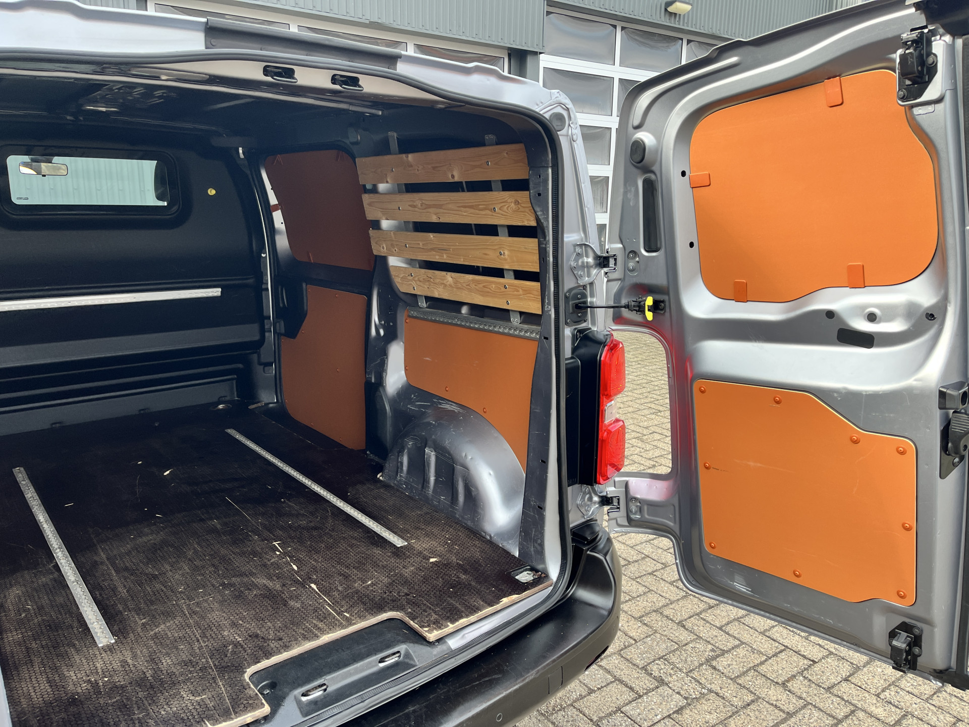 Foto van Opel Vivaro