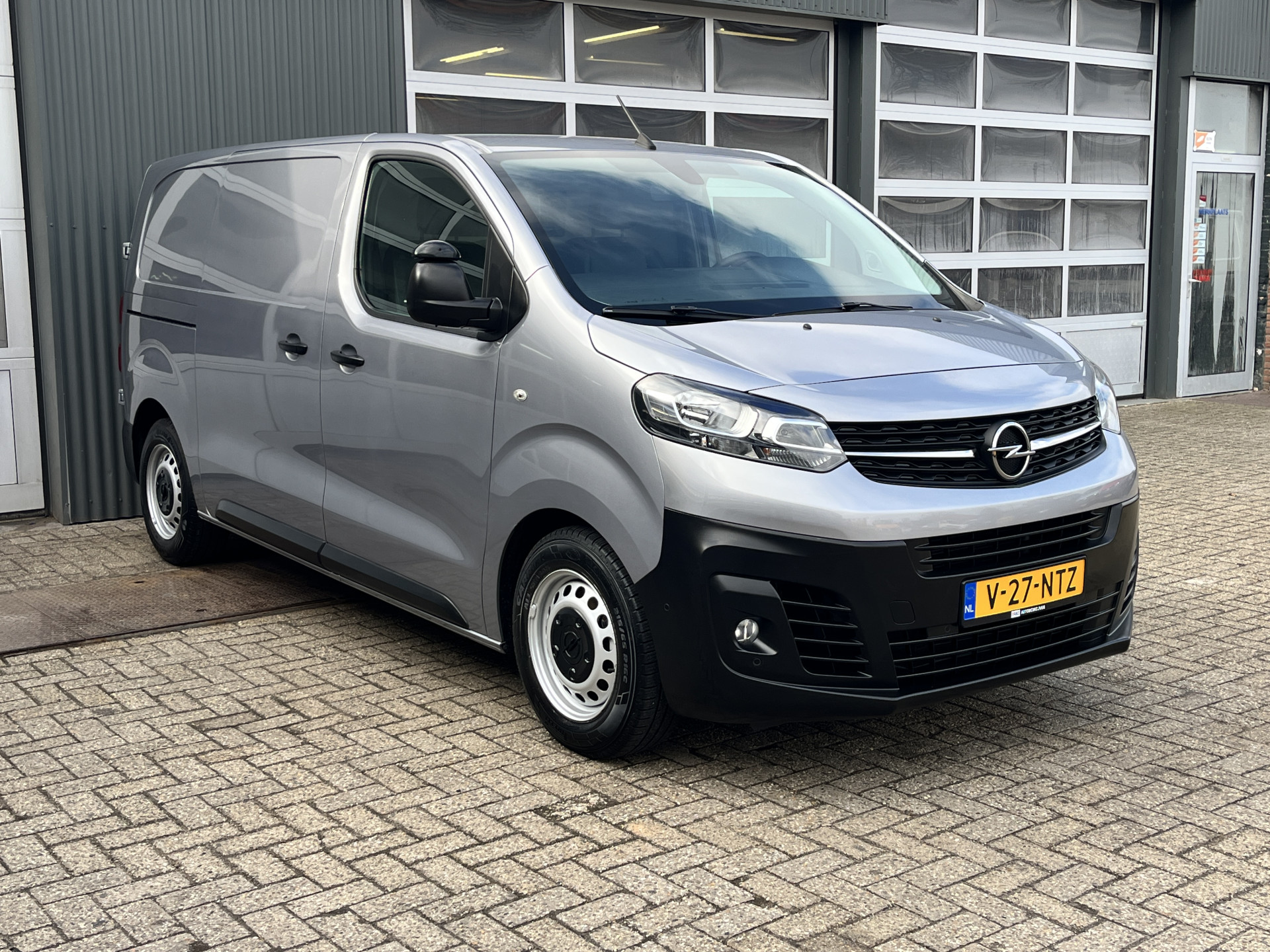 Opel Vivaro 1.5 CDTI L2H1 Selection 2020 - voorkant