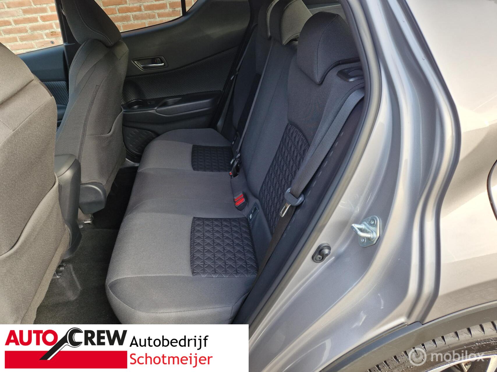 Foto van Toyota C-hr