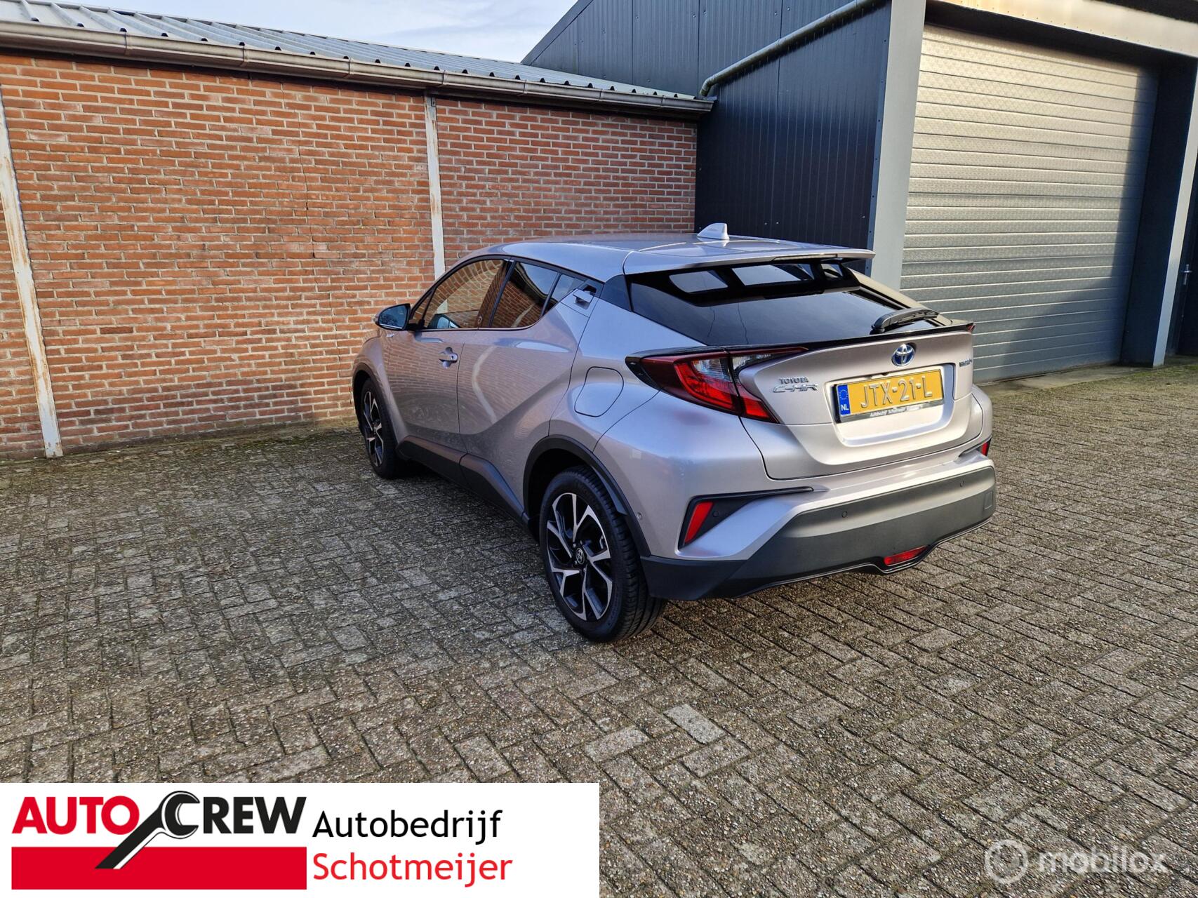 Foto van Toyota C-hr