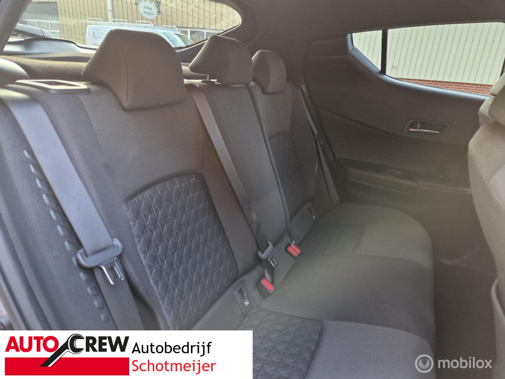 Foto van Toyota C-hr