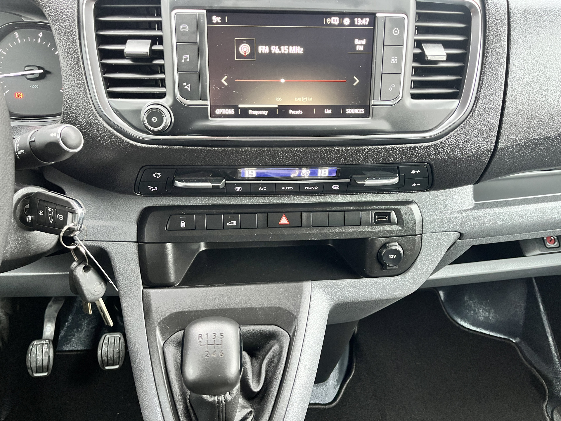 Foto van Opel Vivaro