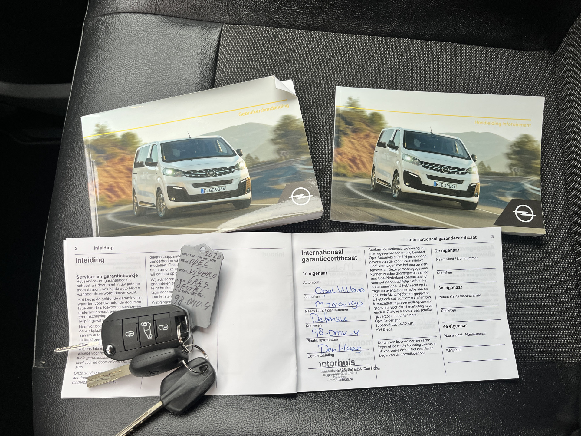 Foto van Opel Vivaro