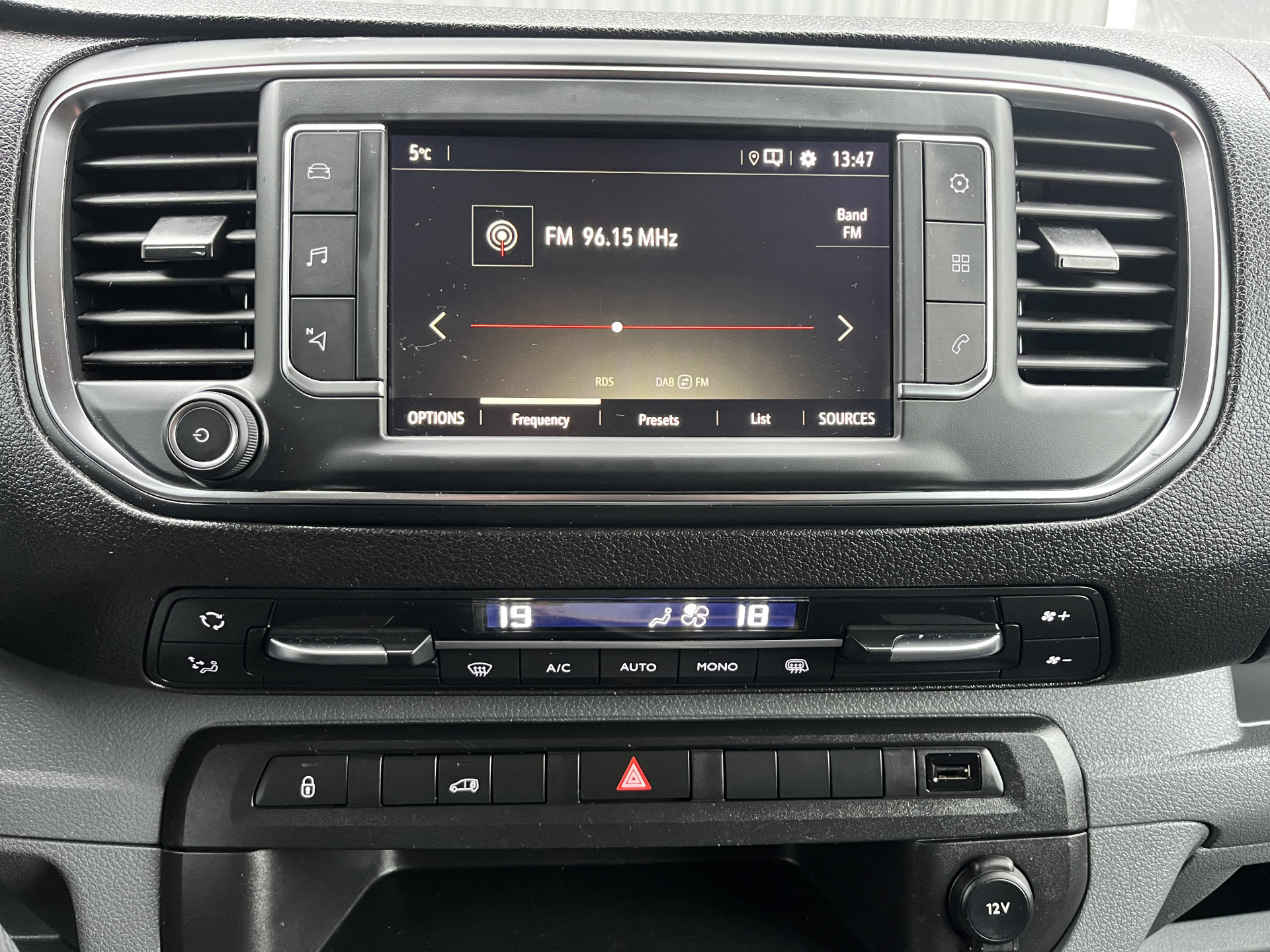 Foto van Opel Vivaro