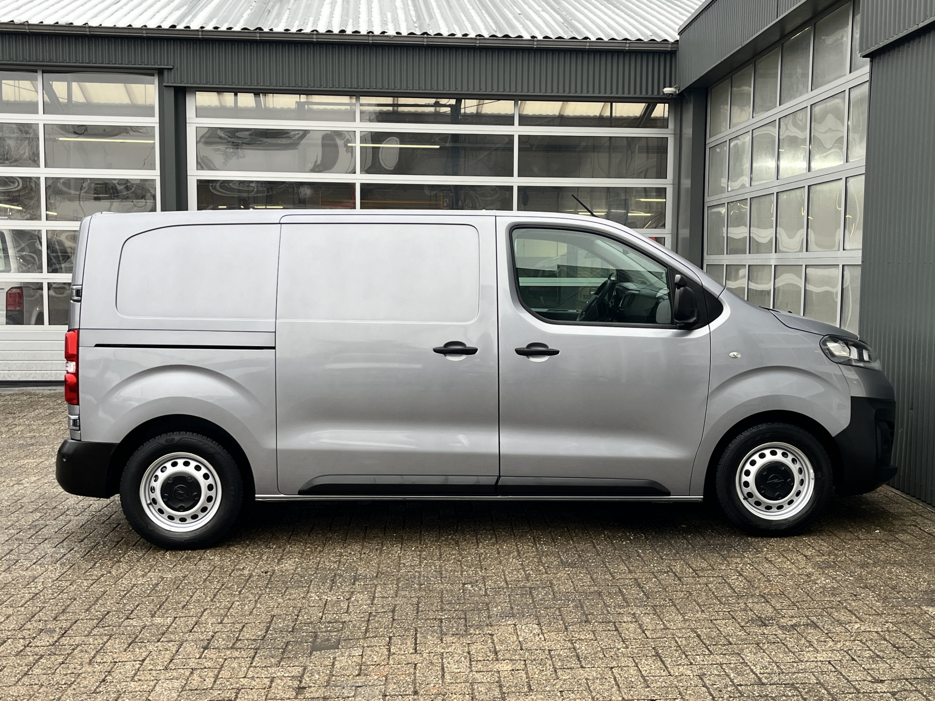 Foto van Opel Vivaro