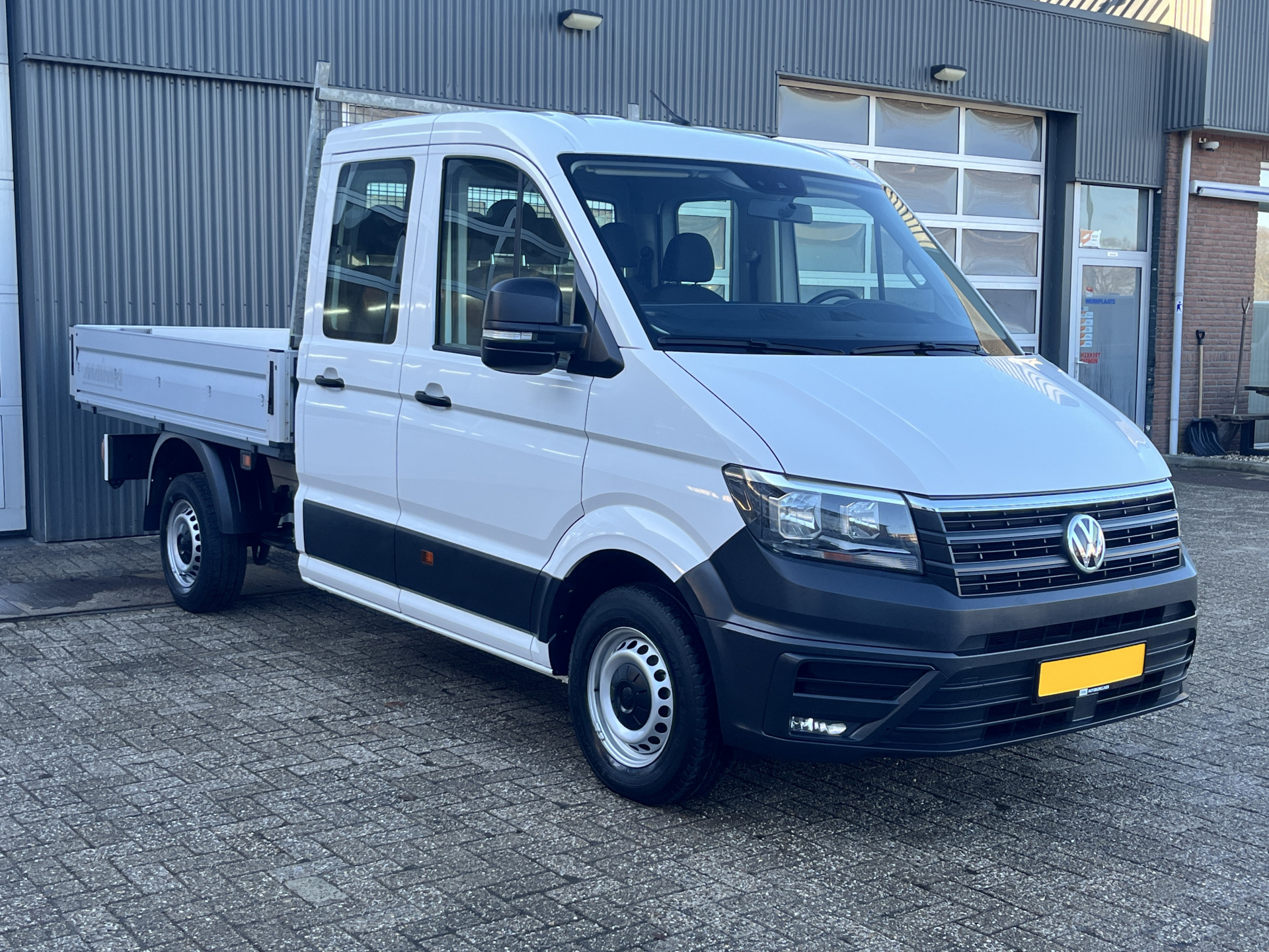 Volkswagen Crafter 35 2.0 TDI DC 2021 - voorkant
