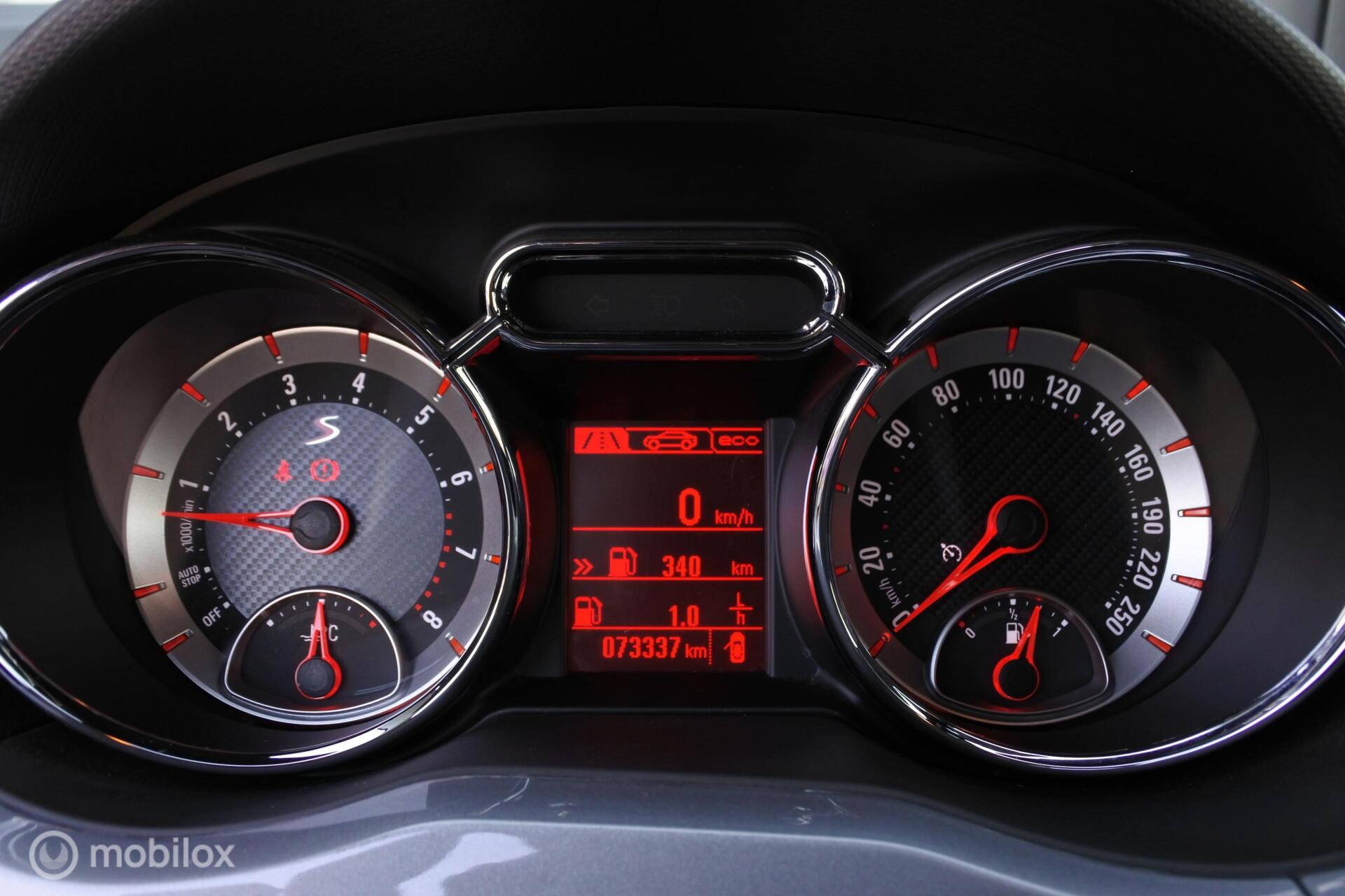 Foto van Opel Adam