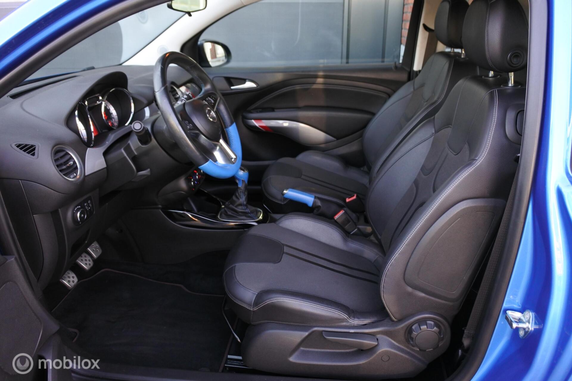 Foto van Opel Adam