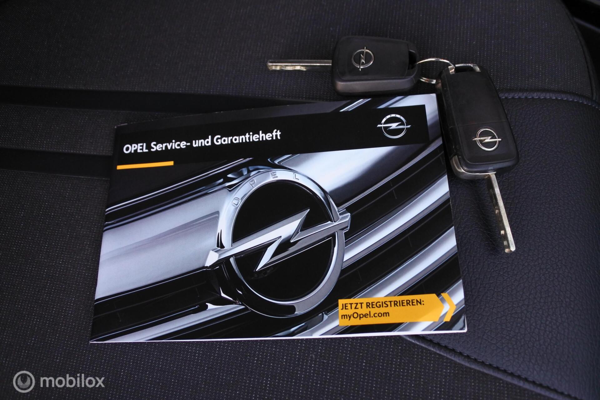Foto van Opel Adam