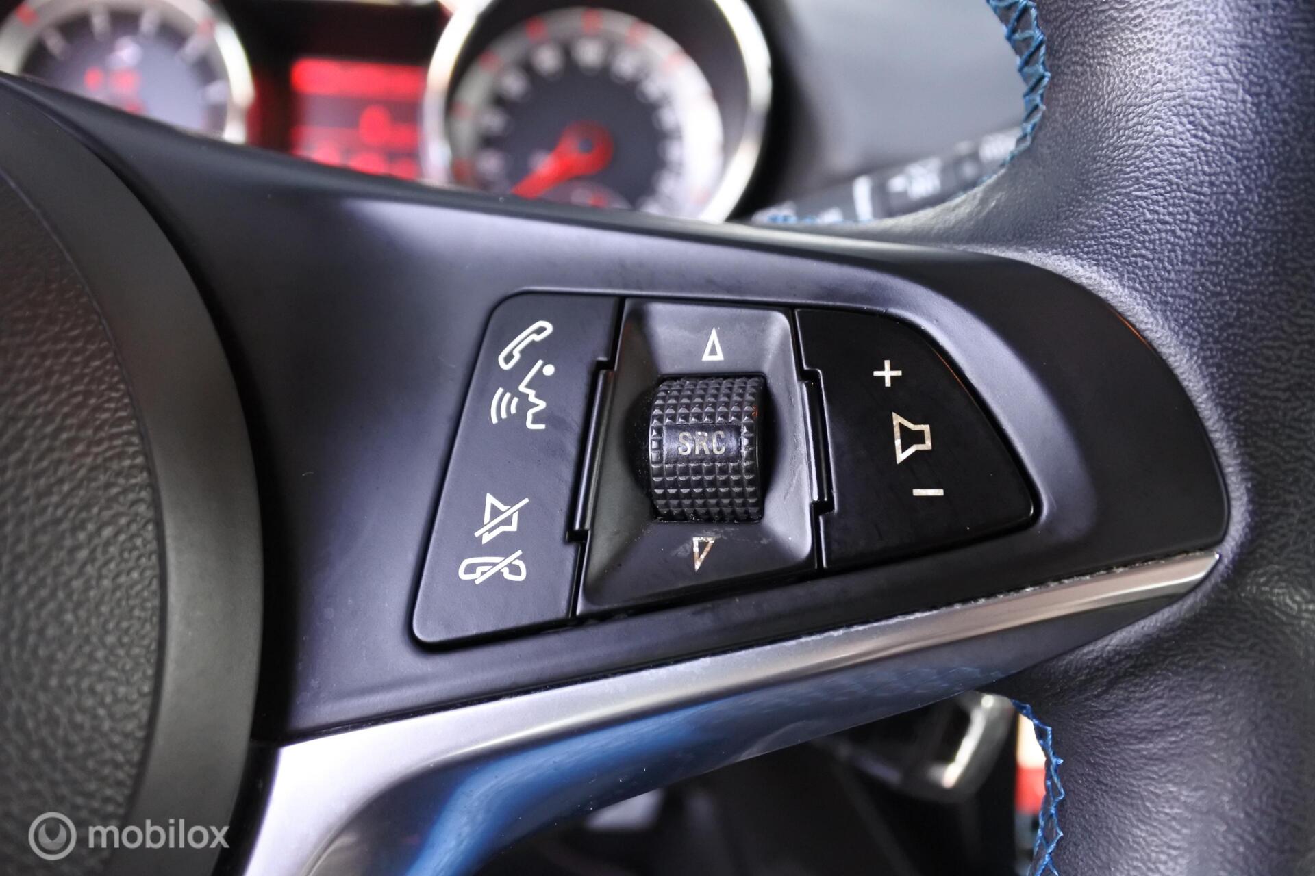 Foto van Opel Adam