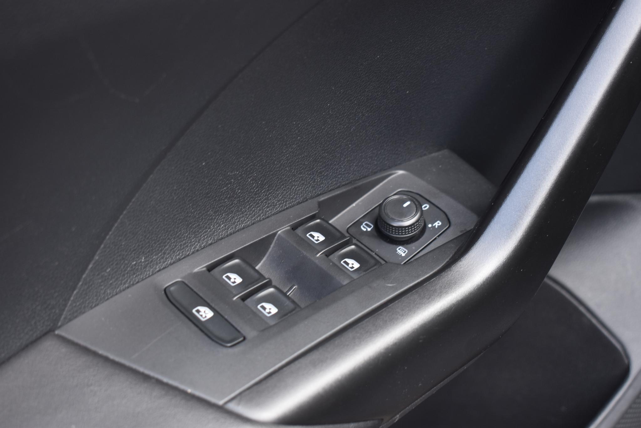Foto van Volkswagen T-cross