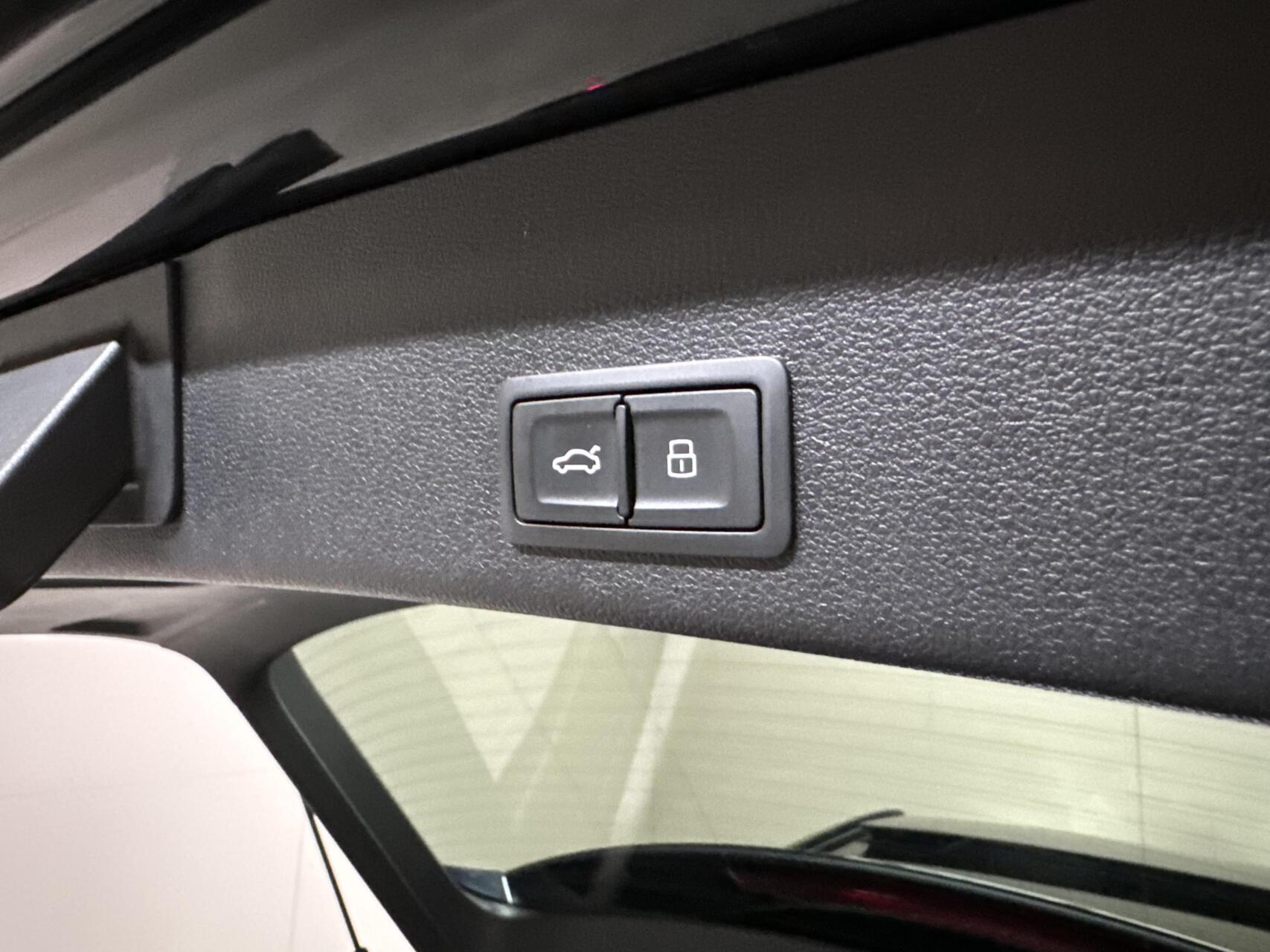 Foto van Audi A6 Avant 55 TFSI E