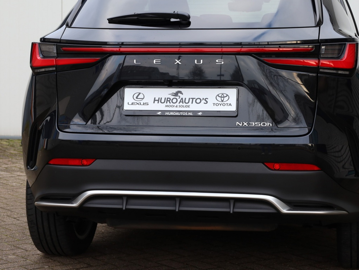 Foto van Lexus NX