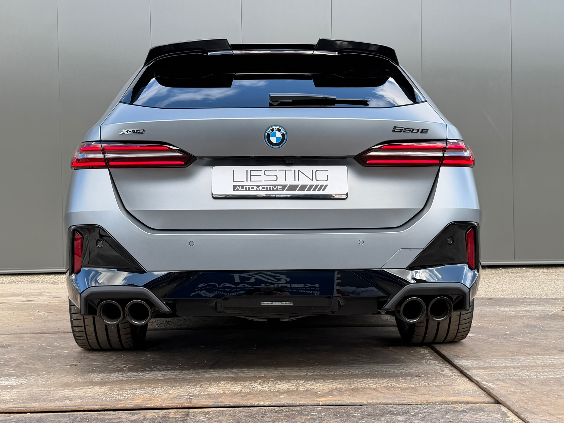 Foto van BMW 550e xDrive