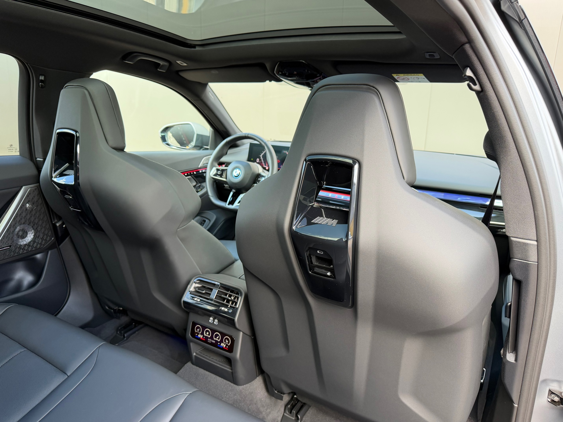 Foto van BMW 550e xDrive