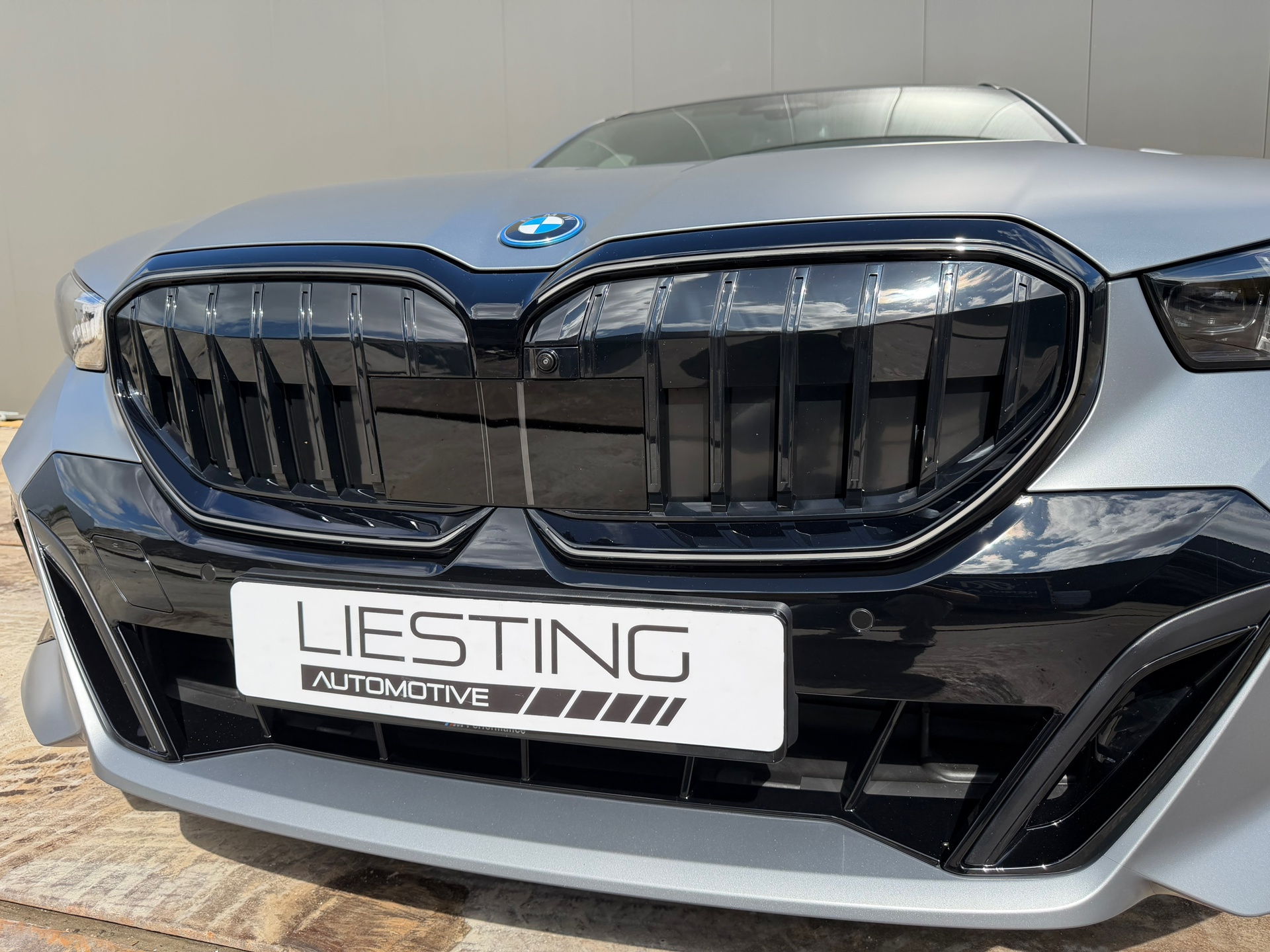 Foto van BMW 550e xDrive