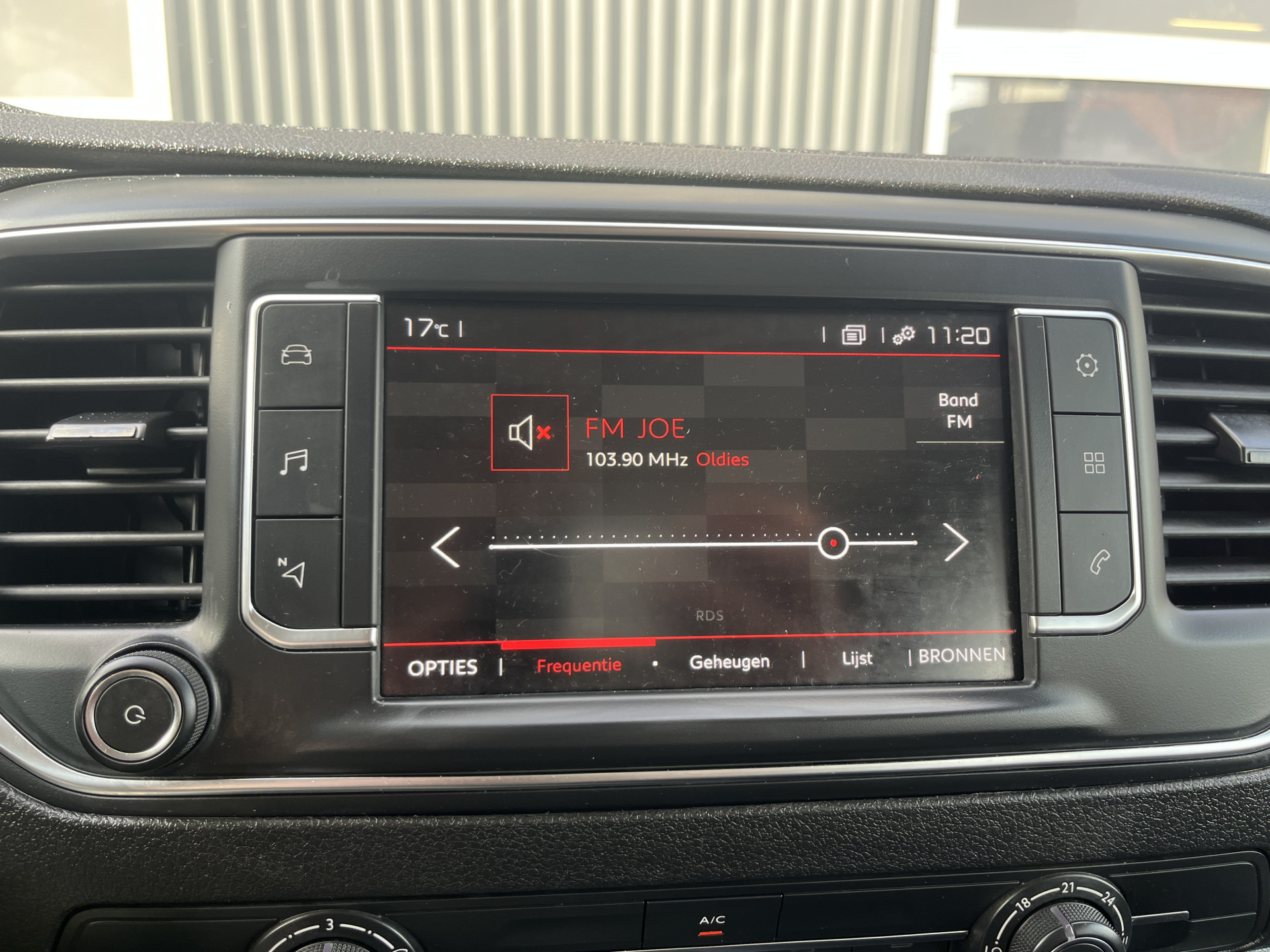 Foto van Citroen Jumpy Spacetourer