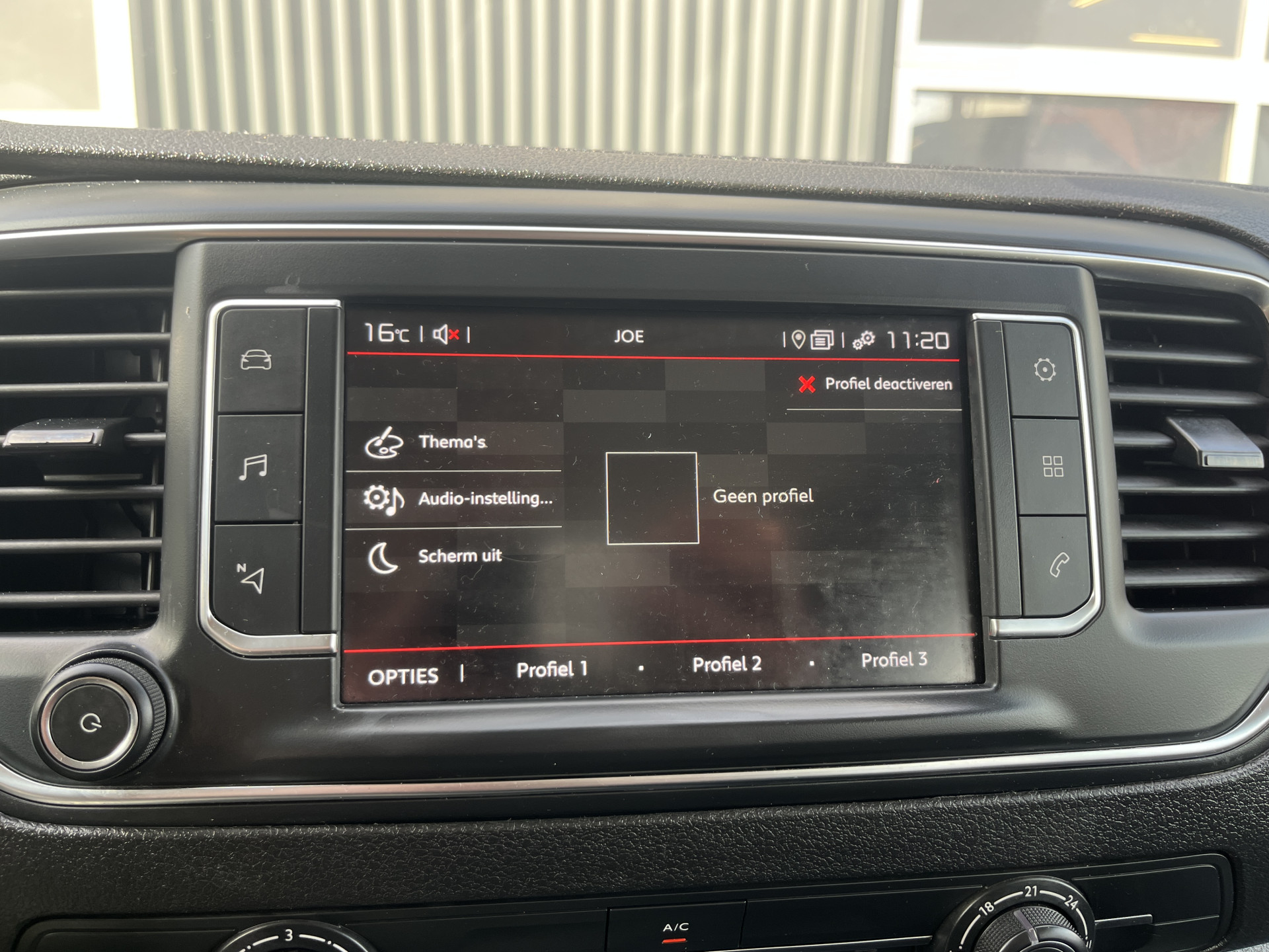 Foto van Citroen Jumpy Spacetourer