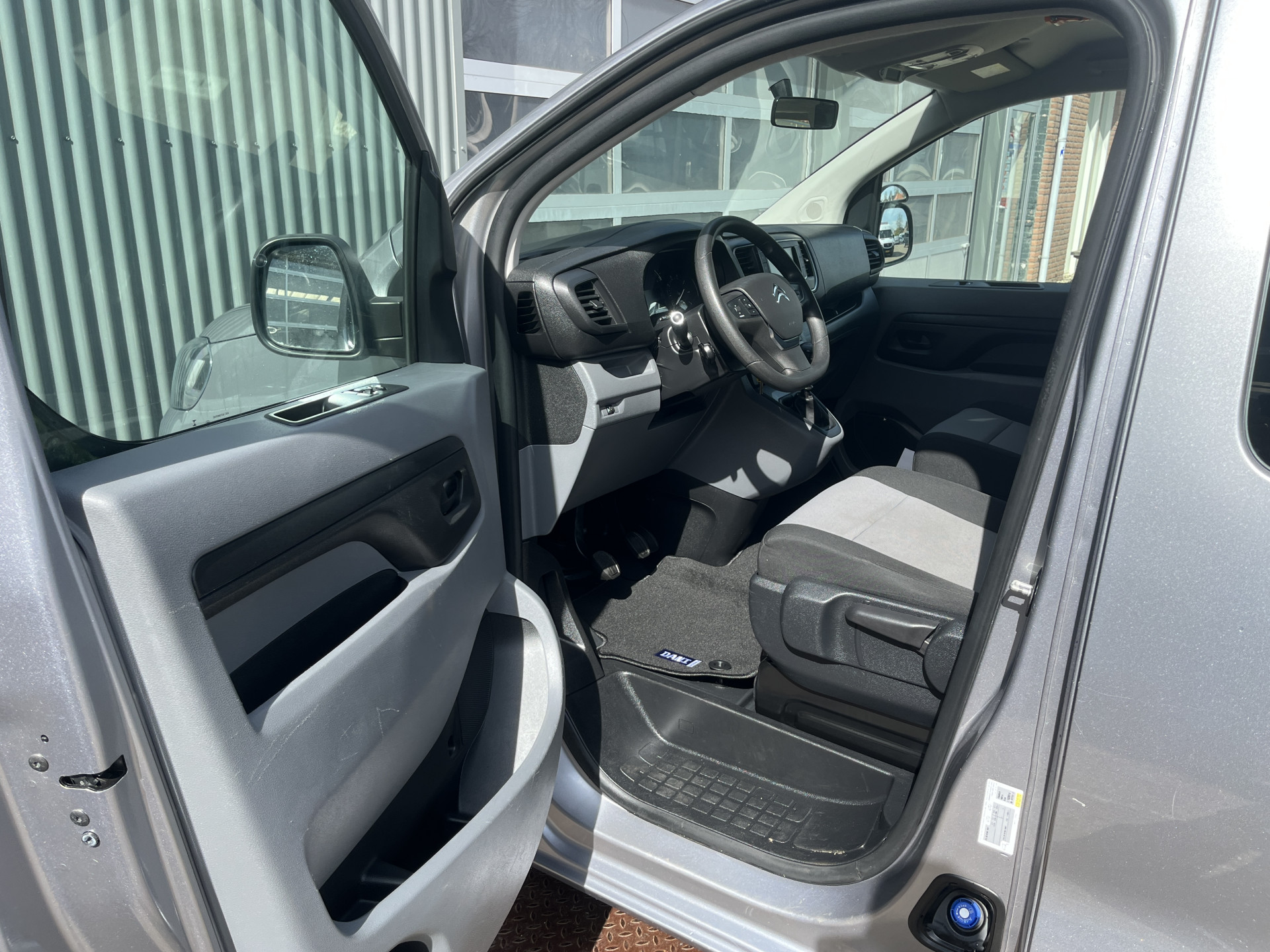 Foto van Citroen Jumpy Spacetourer
