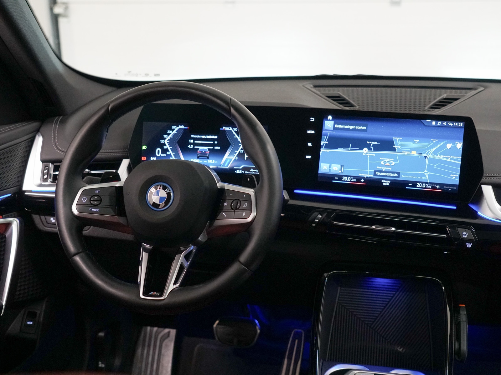 Foto van BMW X1 Xdrive25e