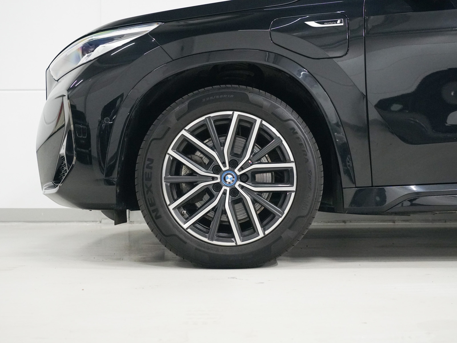 Foto van BMW X1 Xdrive25e
