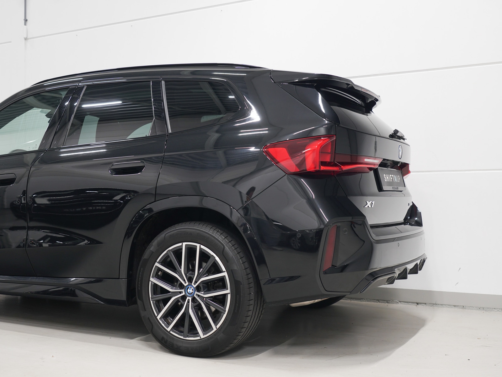 Foto van BMW X1 Xdrive25e