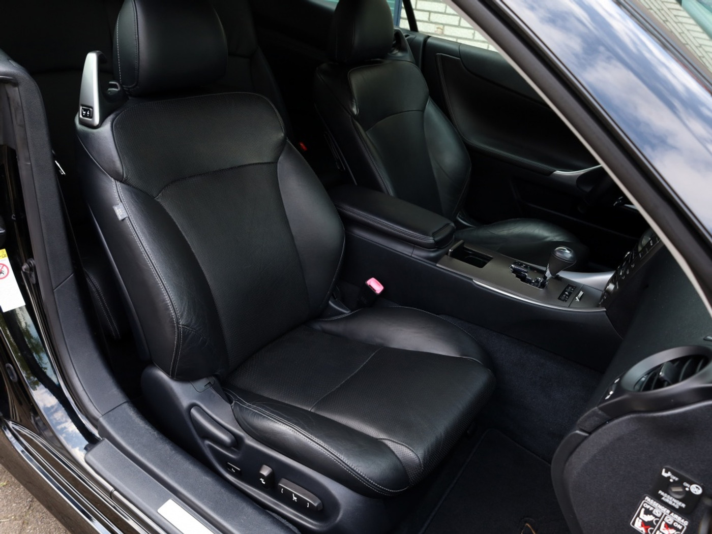 Foto van Lexus Lexus Is250c