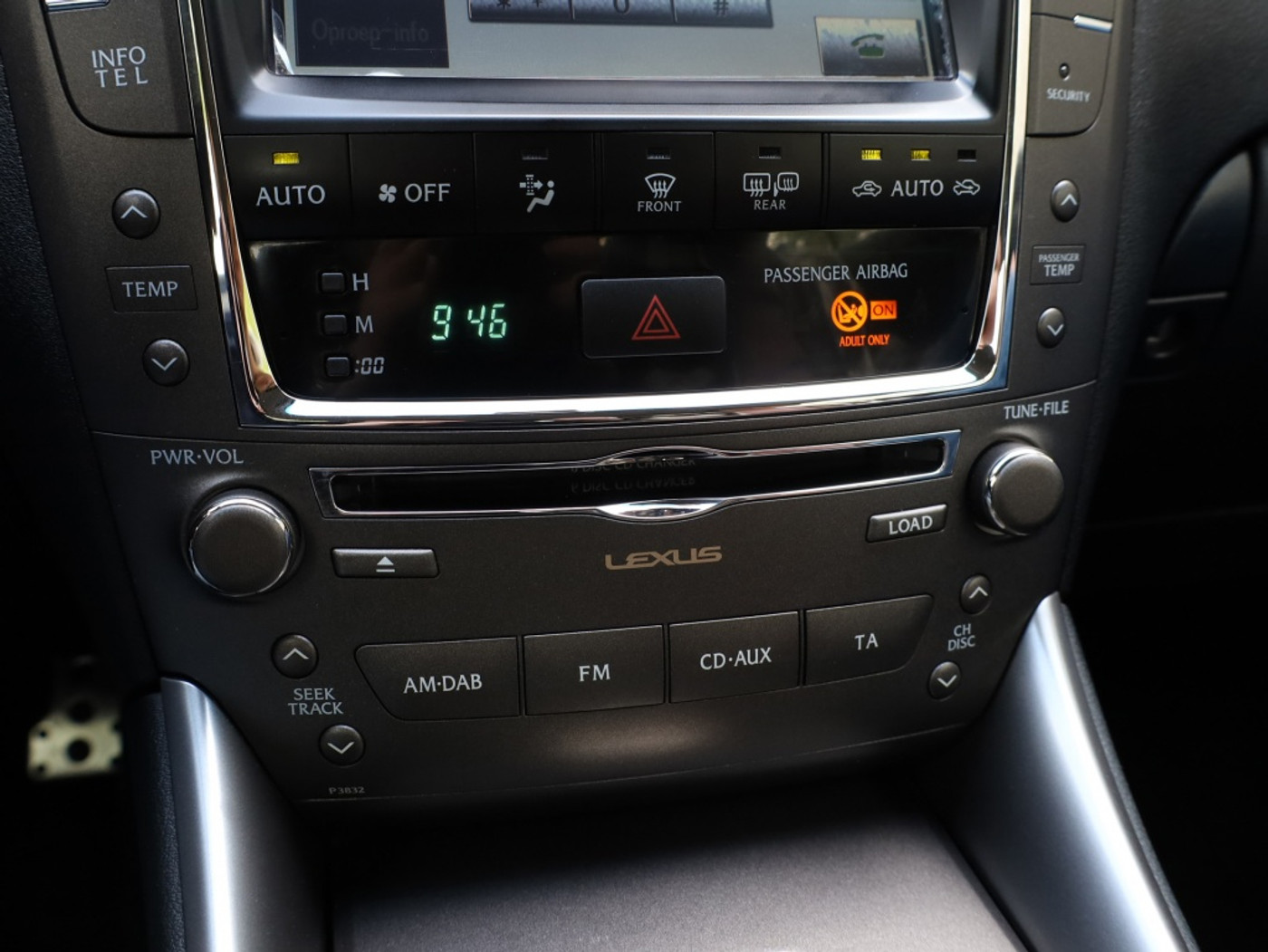 Foto van Lexus Lexus Is250c