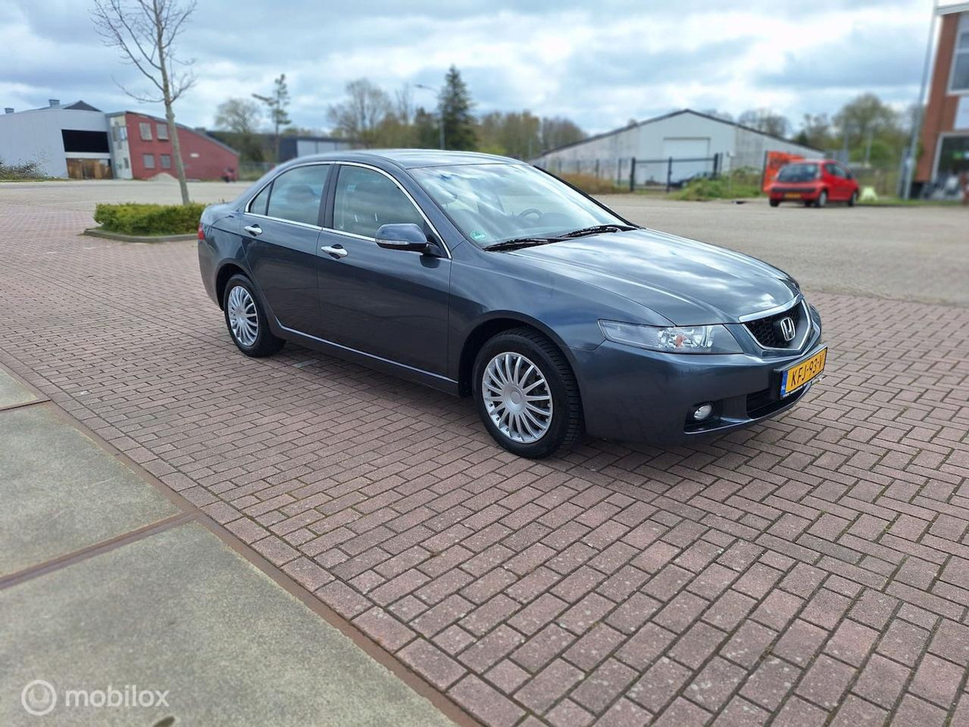 Foto van Honda Accord Sedan