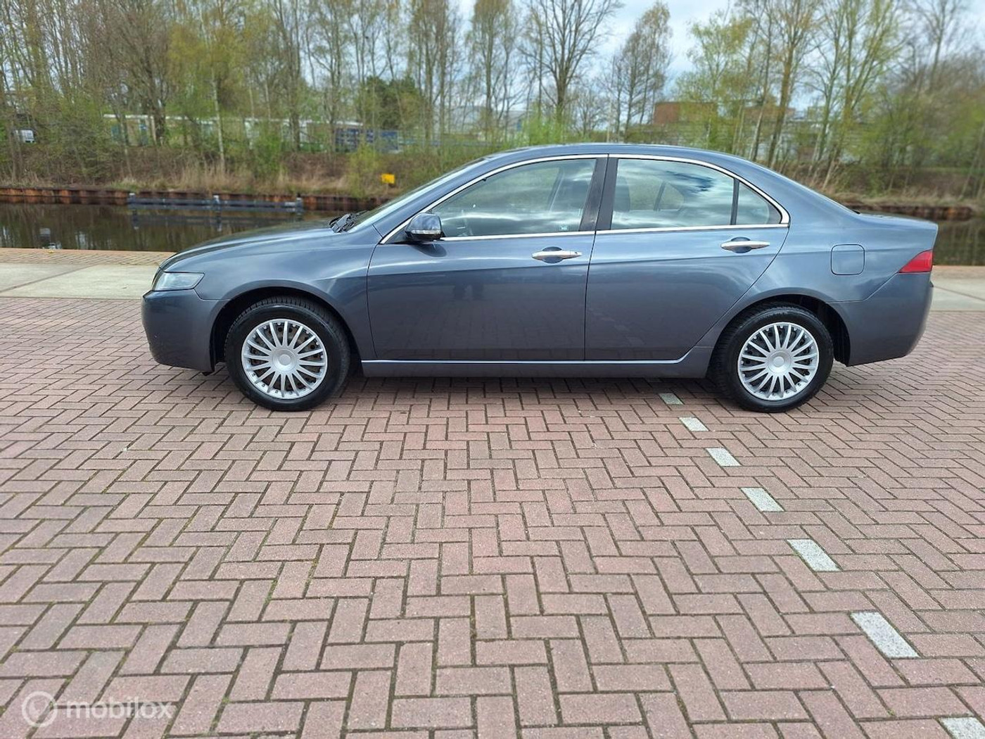 Foto van Honda Accord Sedan