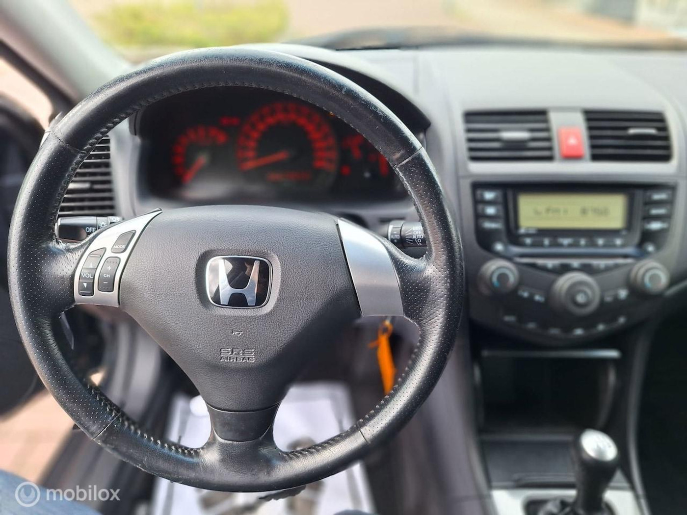 Foto van Honda Accord Sedan